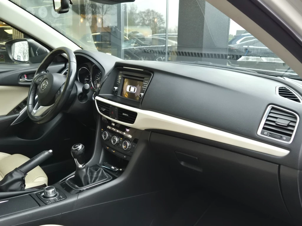 Hoofdafbeelding Mazda 6