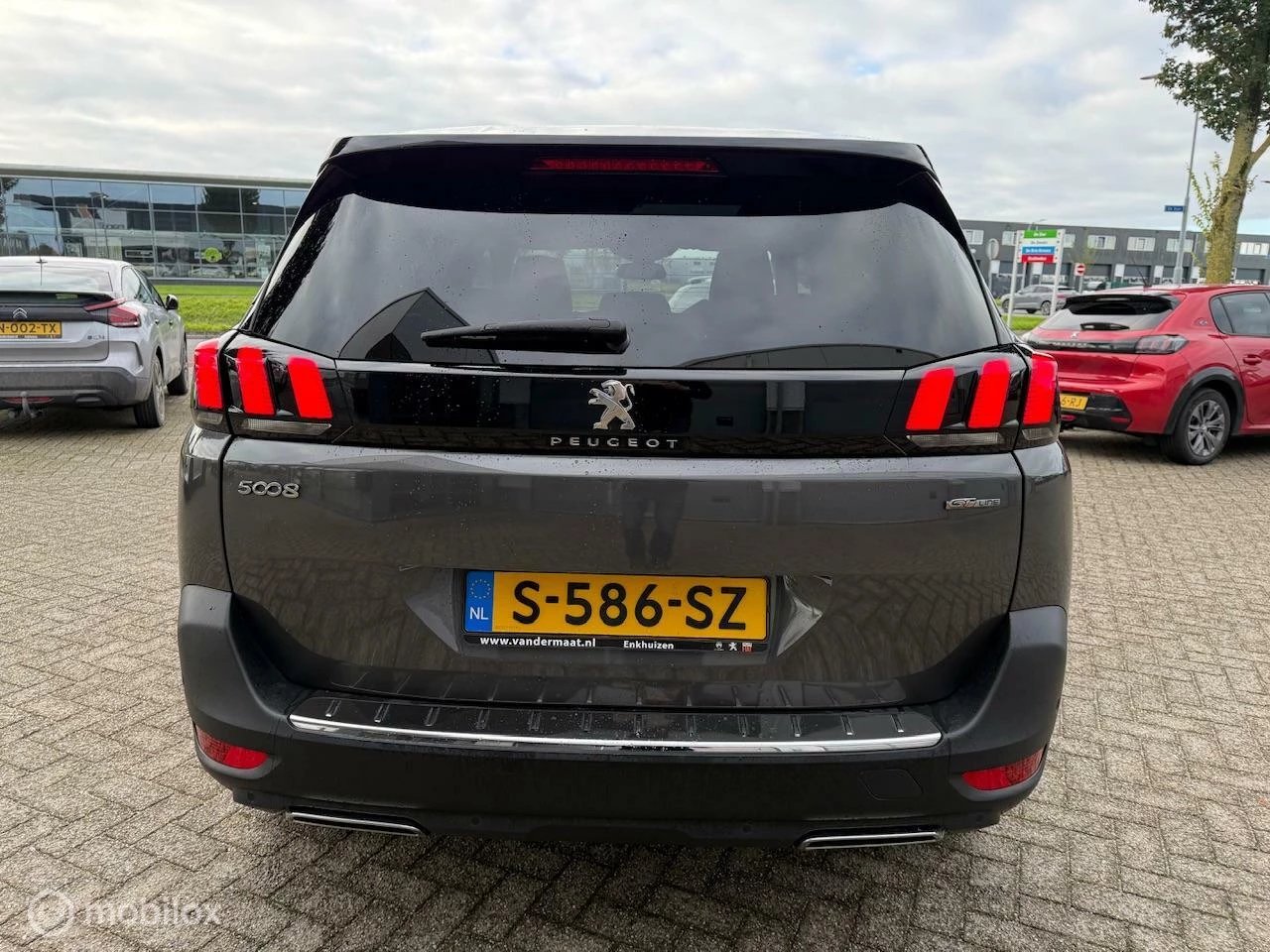 Hoofdafbeelding Peugeot 5008