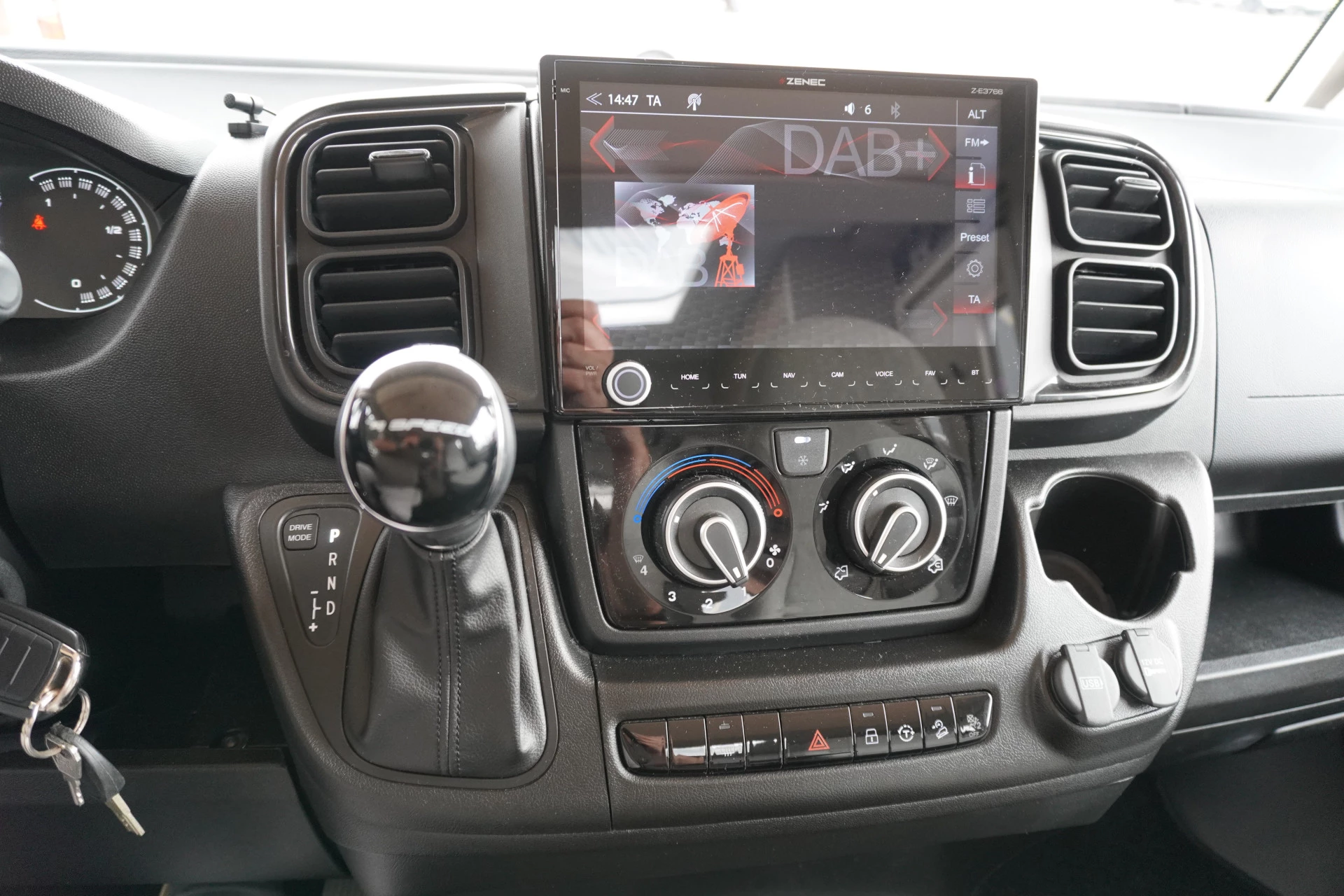 Hoofdafbeelding Hymer Exsis-i