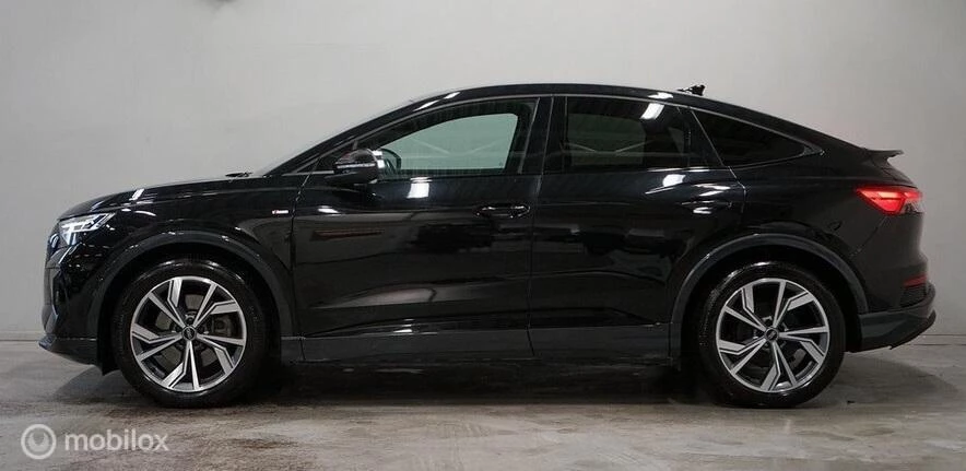 Hoofdafbeelding Audi Q4 e-tron