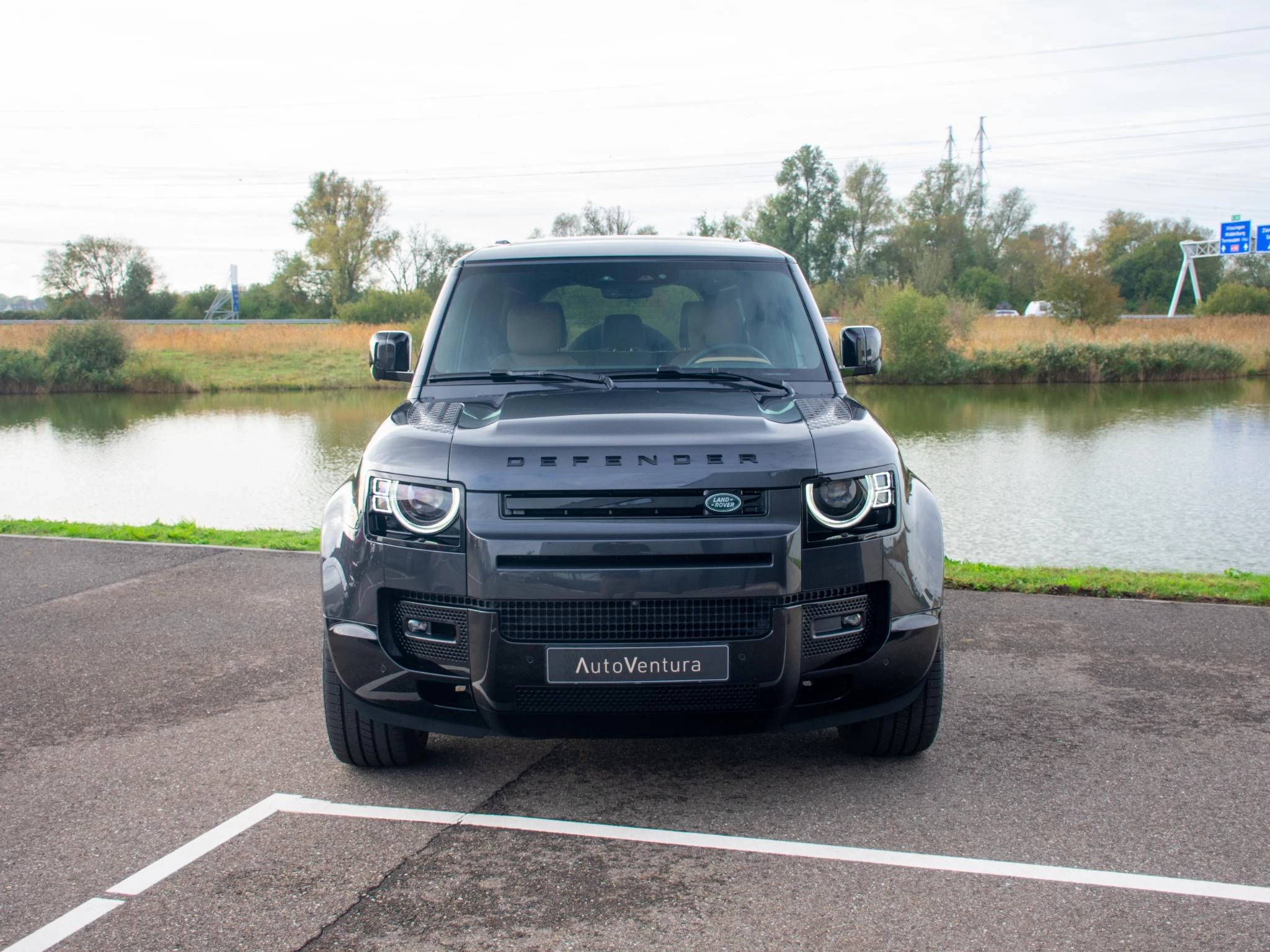 Hoofdafbeelding Land Rover Defender