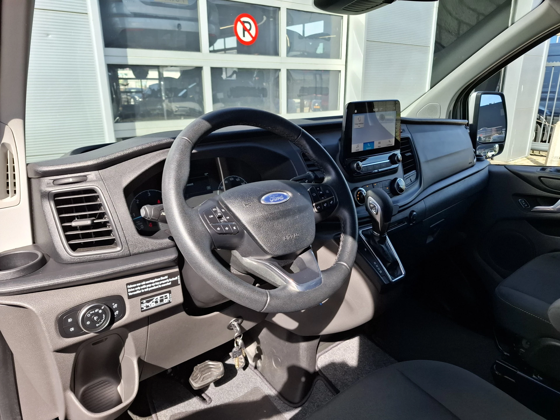 Hoofdafbeelding Ford Nugget