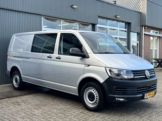 Hoofdafbeelding Volkswagen Transporter Volkswagen Transporter 2.0 TSI L2H1 Benzine /CNG Dubbele Schuifdeur Airco Cruise controle Bpm vrij Trekhaak Klep achter Euro 6 Benzine Ideaal voor ombouw naar Camper !!