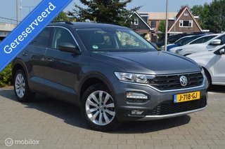 Volkswagen T-Roc 1.5 TSI 150pk AUTOMAAT Sport | Trekhaak | Car-play