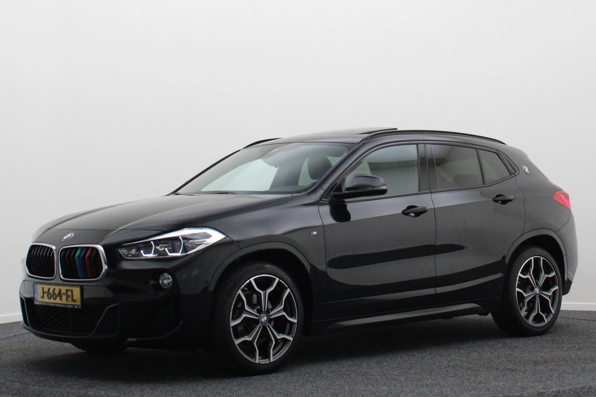 Hoofdafbeelding BMW X2