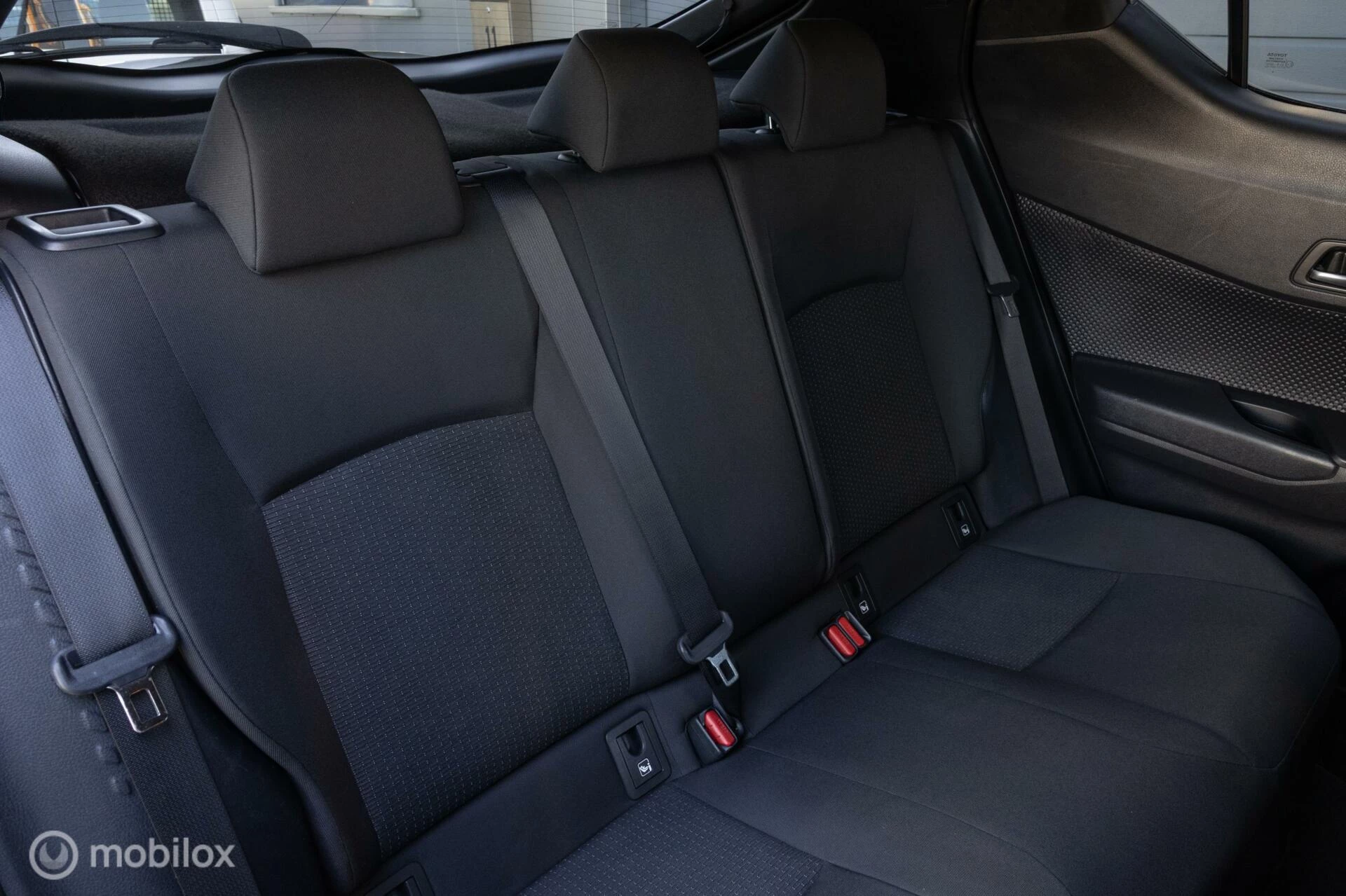 Hoofdafbeelding Toyota C-HR