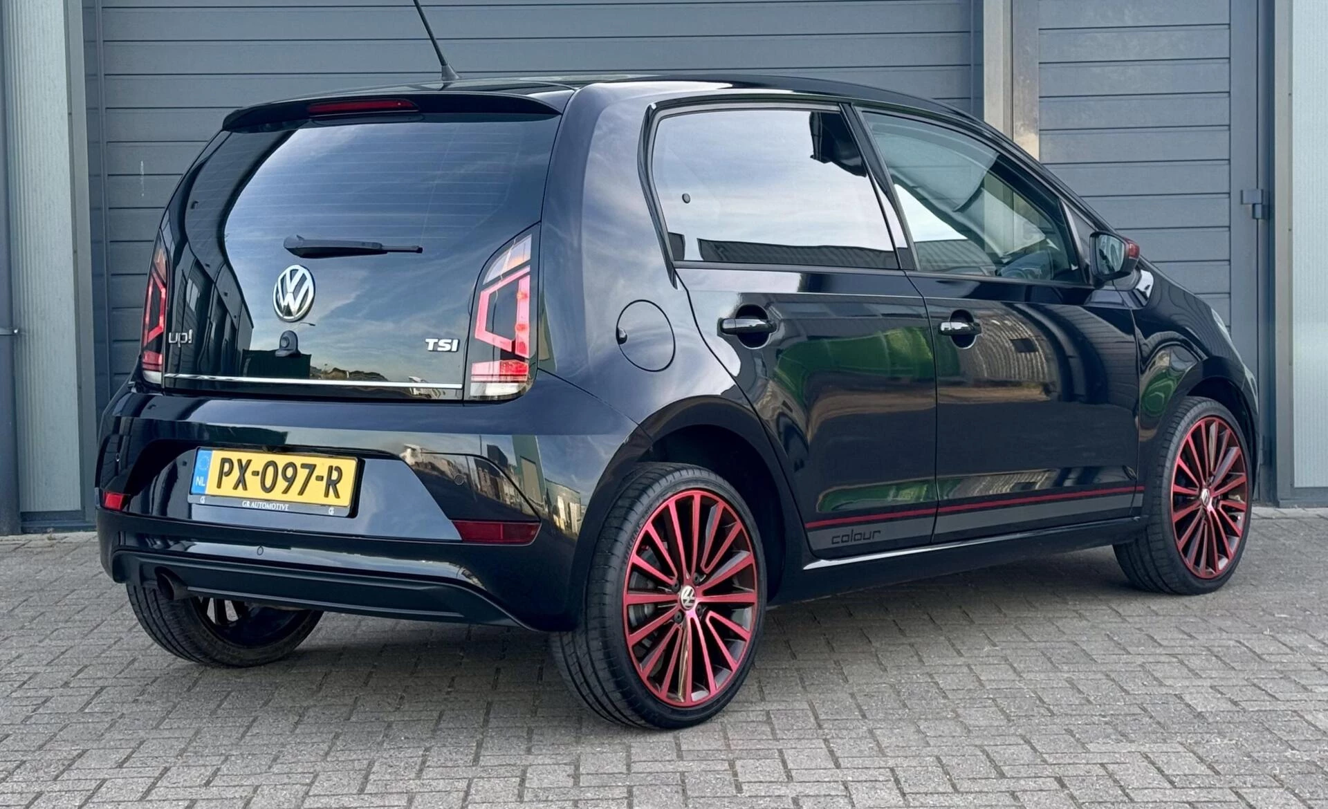 Hoofdafbeelding Volkswagen up!