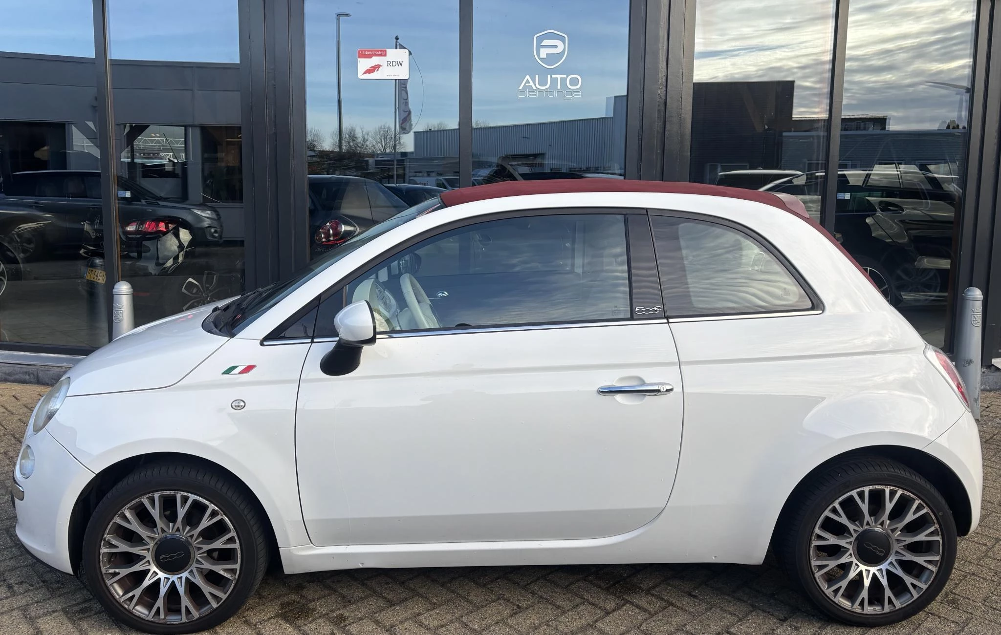 Hoofdafbeelding Fiat 500C