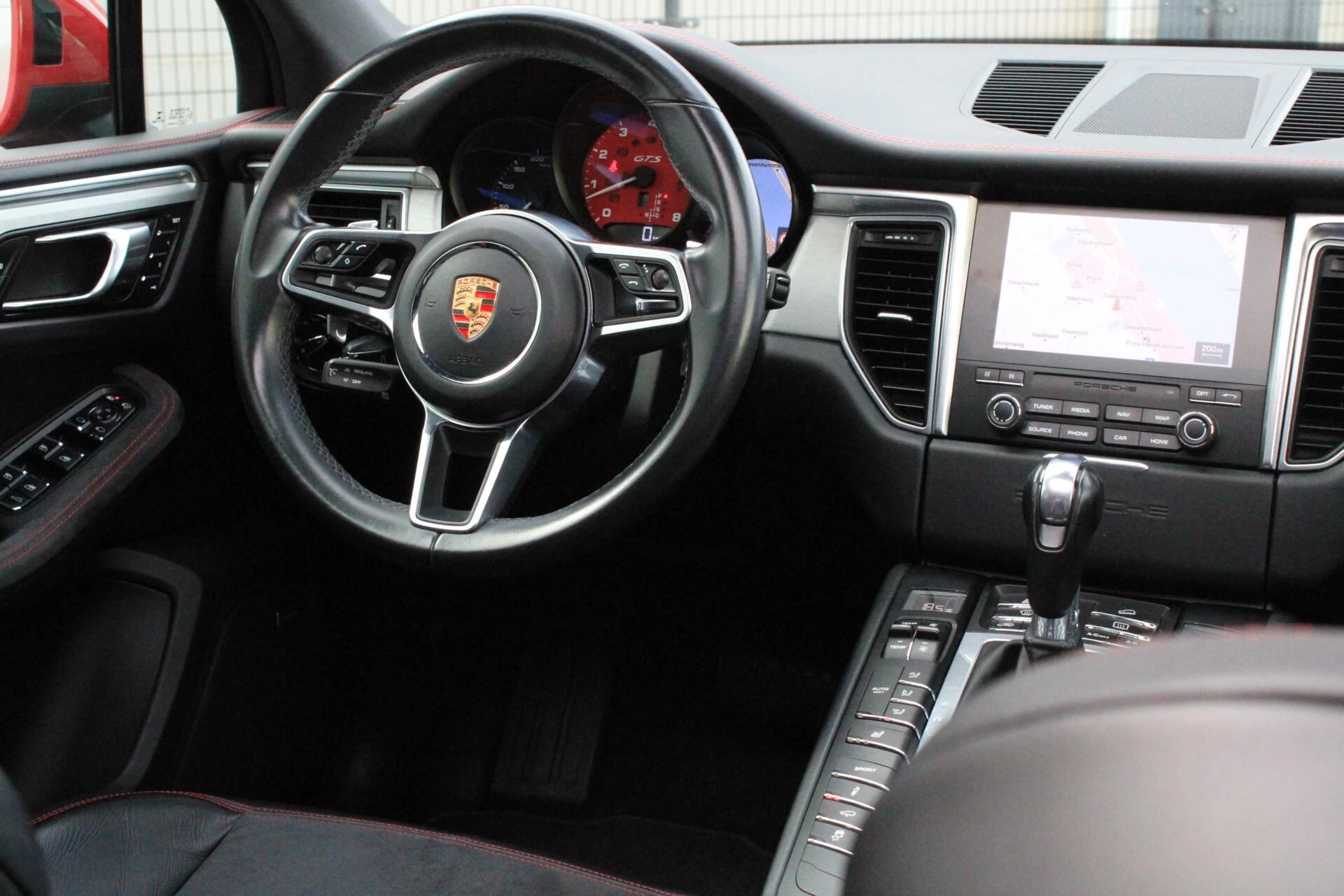Hoofdafbeelding Porsche Macan