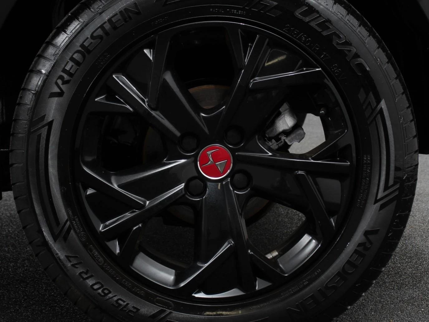 Hoofdafbeelding DS DS 3