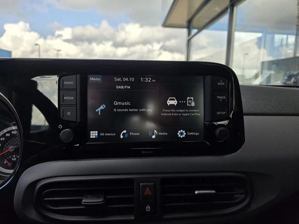 Hoofdafbeelding Hyundai i10