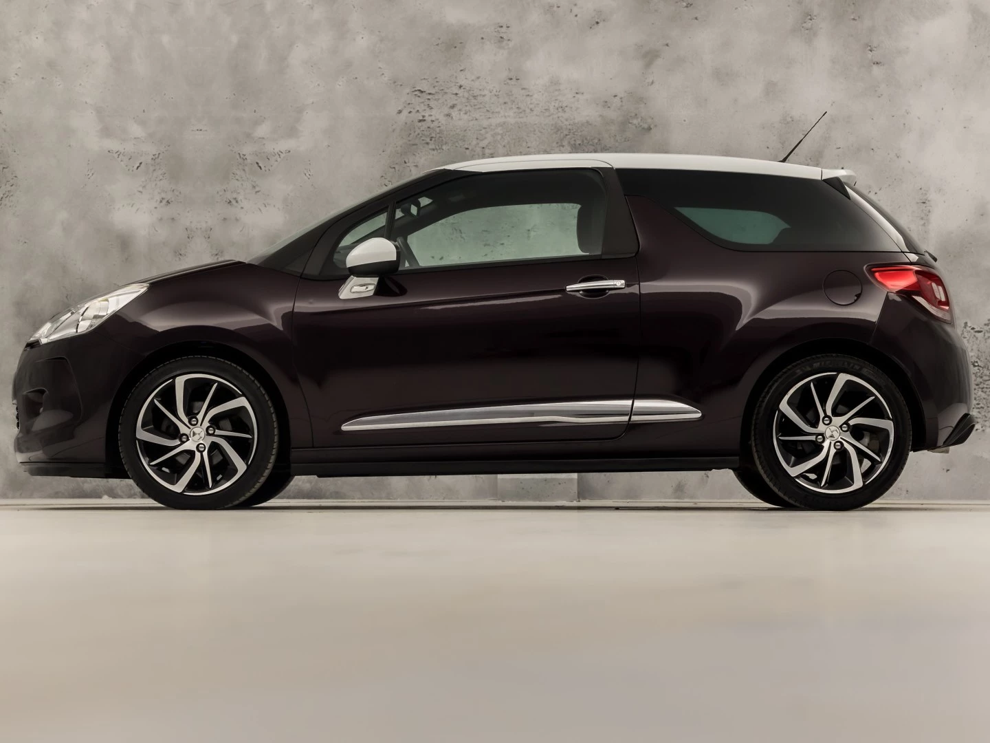 Hoofdafbeelding DS DS 3