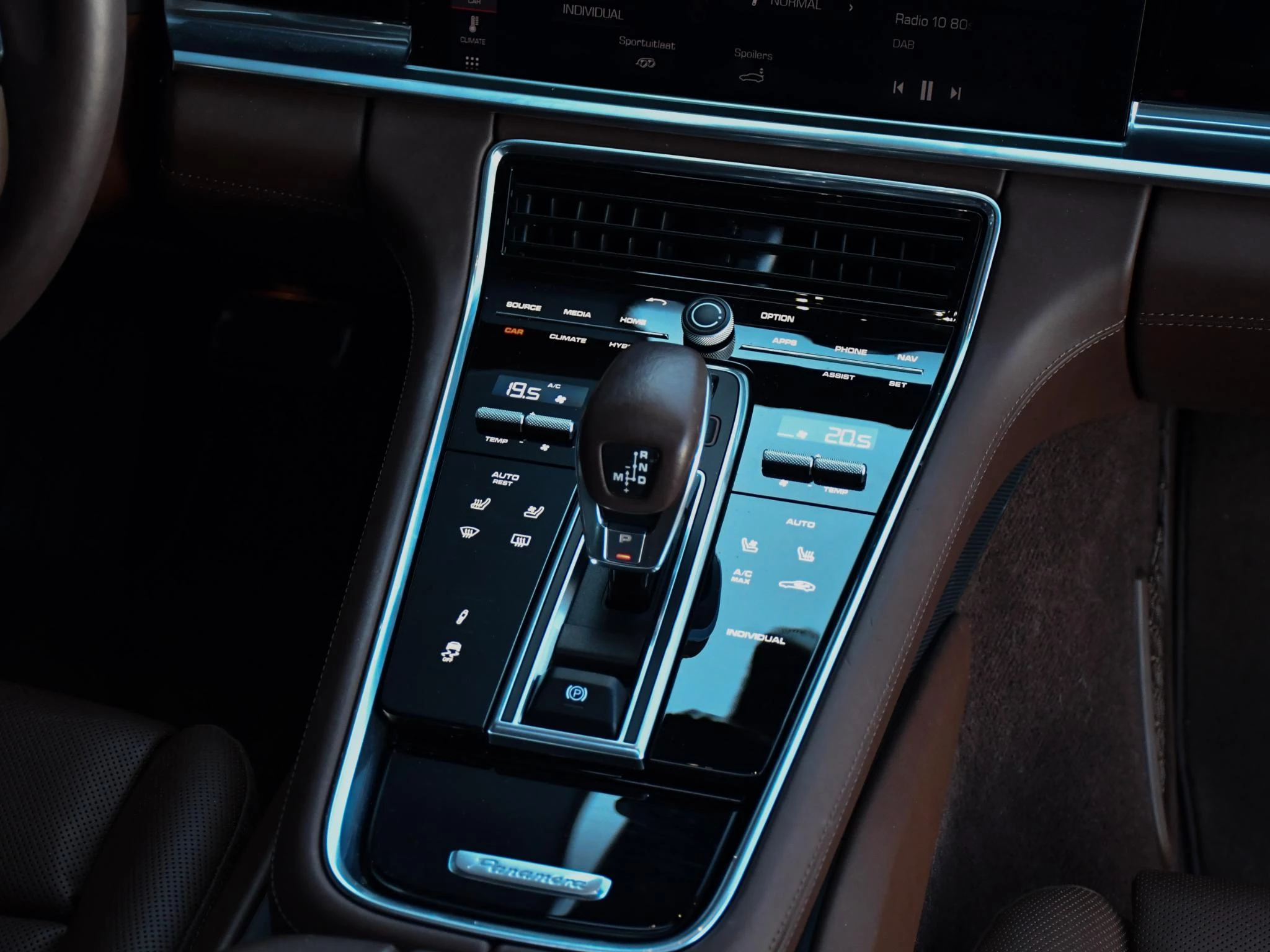 Hoofdafbeelding Porsche Panamera