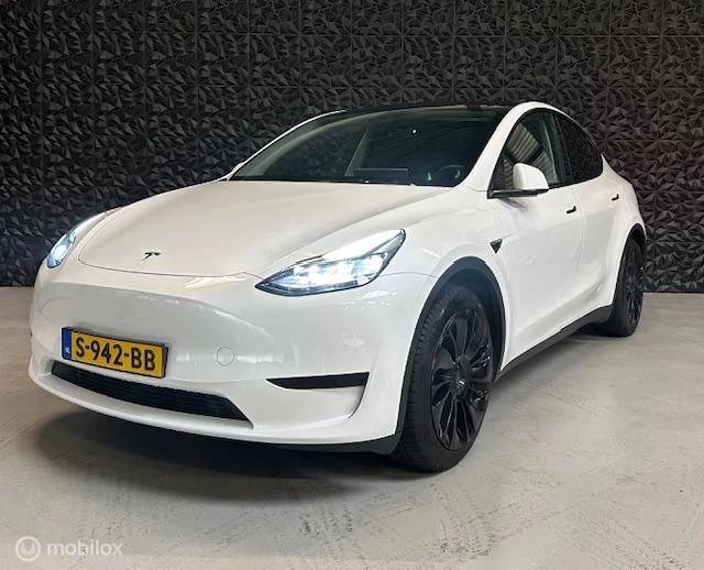 Hoofdafbeelding Tesla Model Y