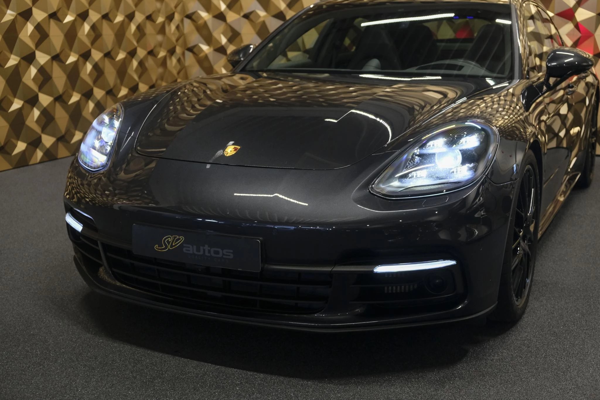 Hoofdafbeelding Porsche Panamera