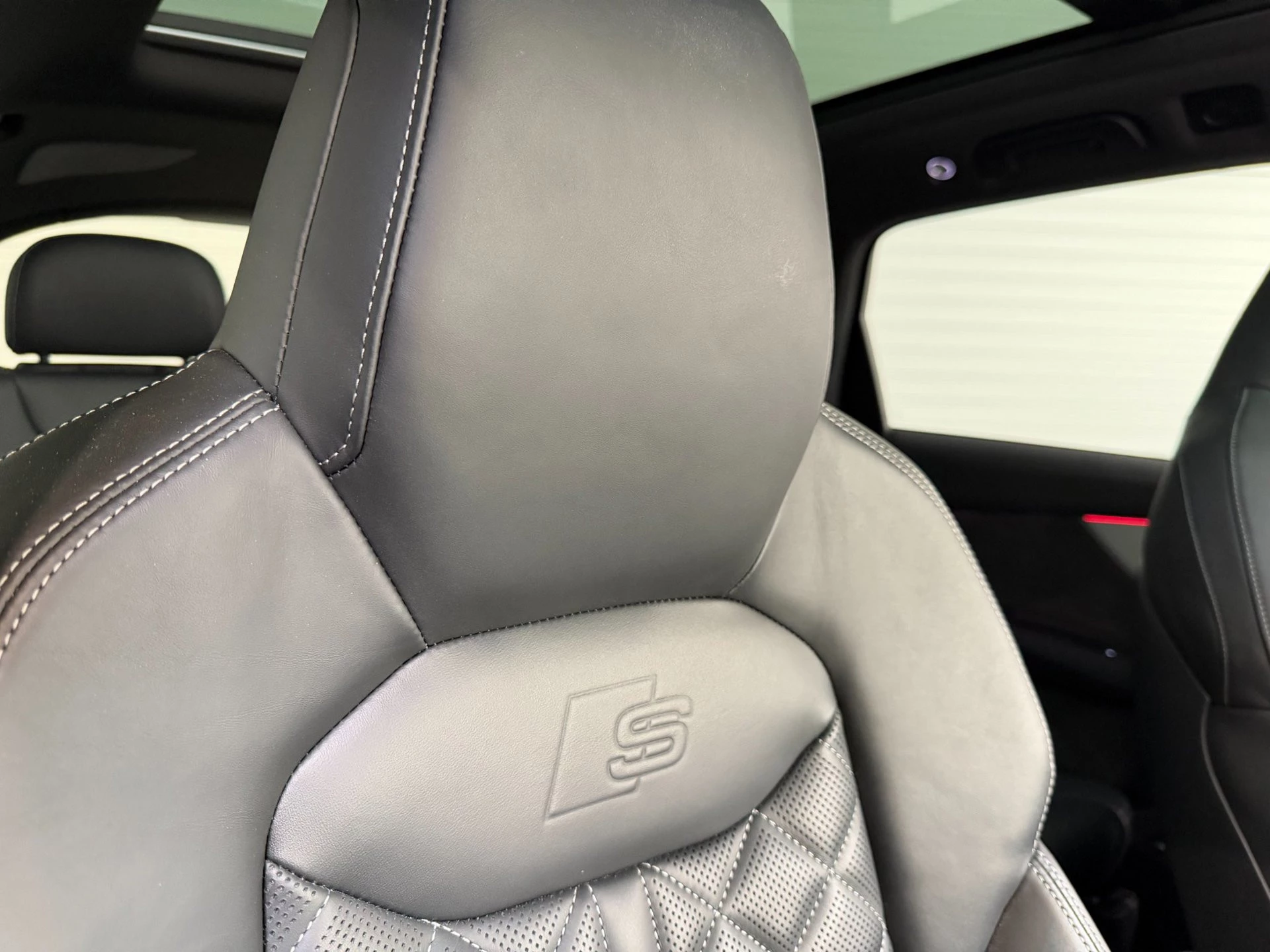 Hoofdafbeelding Audi Q7