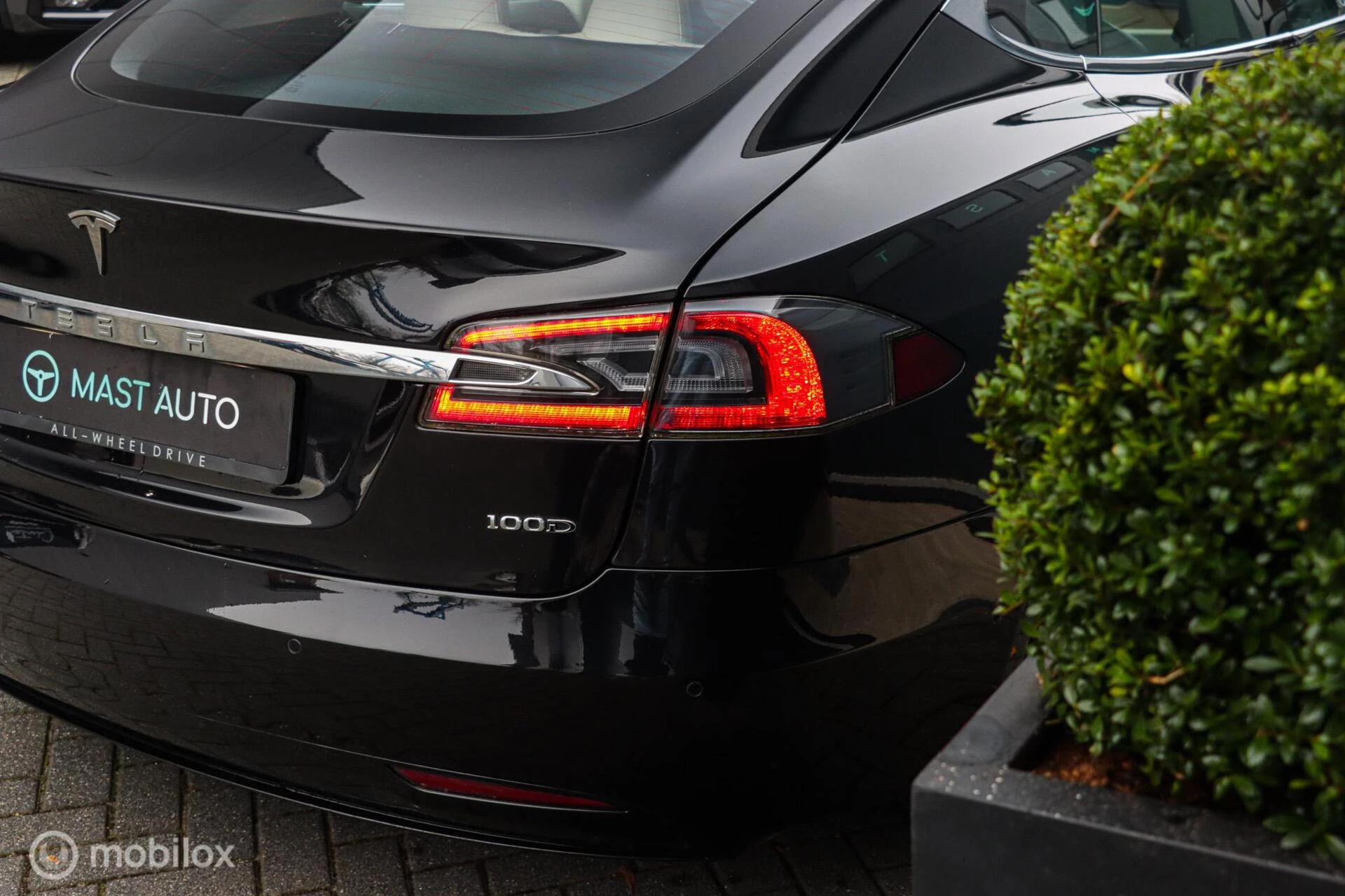 Hoofdafbeelding Tesla Model S