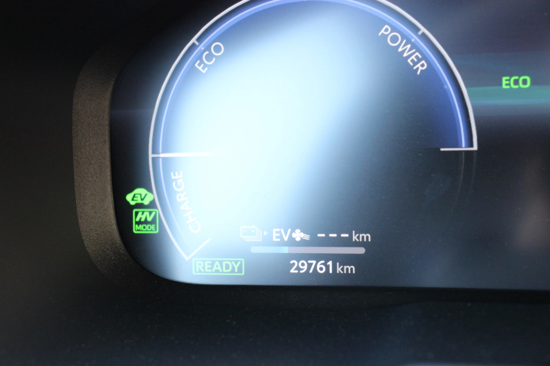 Hoofdafbeelding Suzuki Across