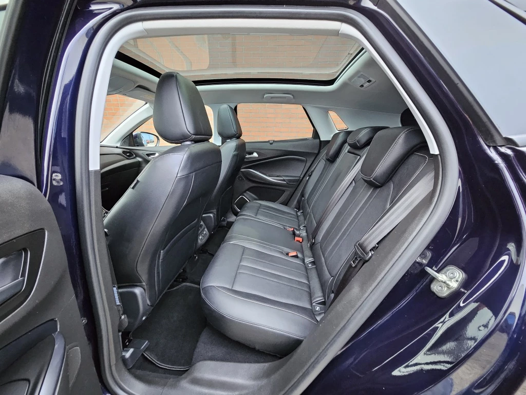 Hoofdafbeelding Opel Grandland X