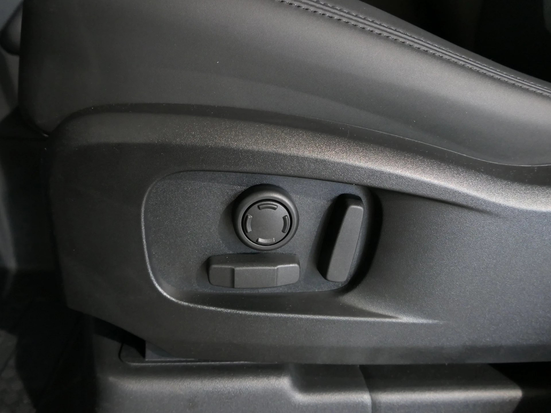 Hoofdafbeelding Land Rover Defender