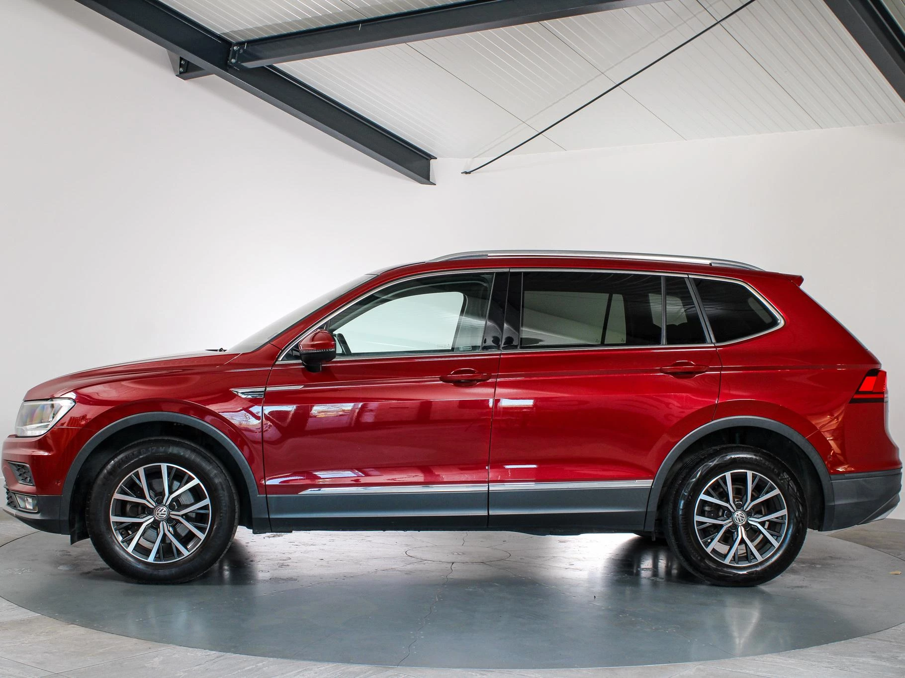 Hoofdafbeelding Volkswagen Tiguan Allspace