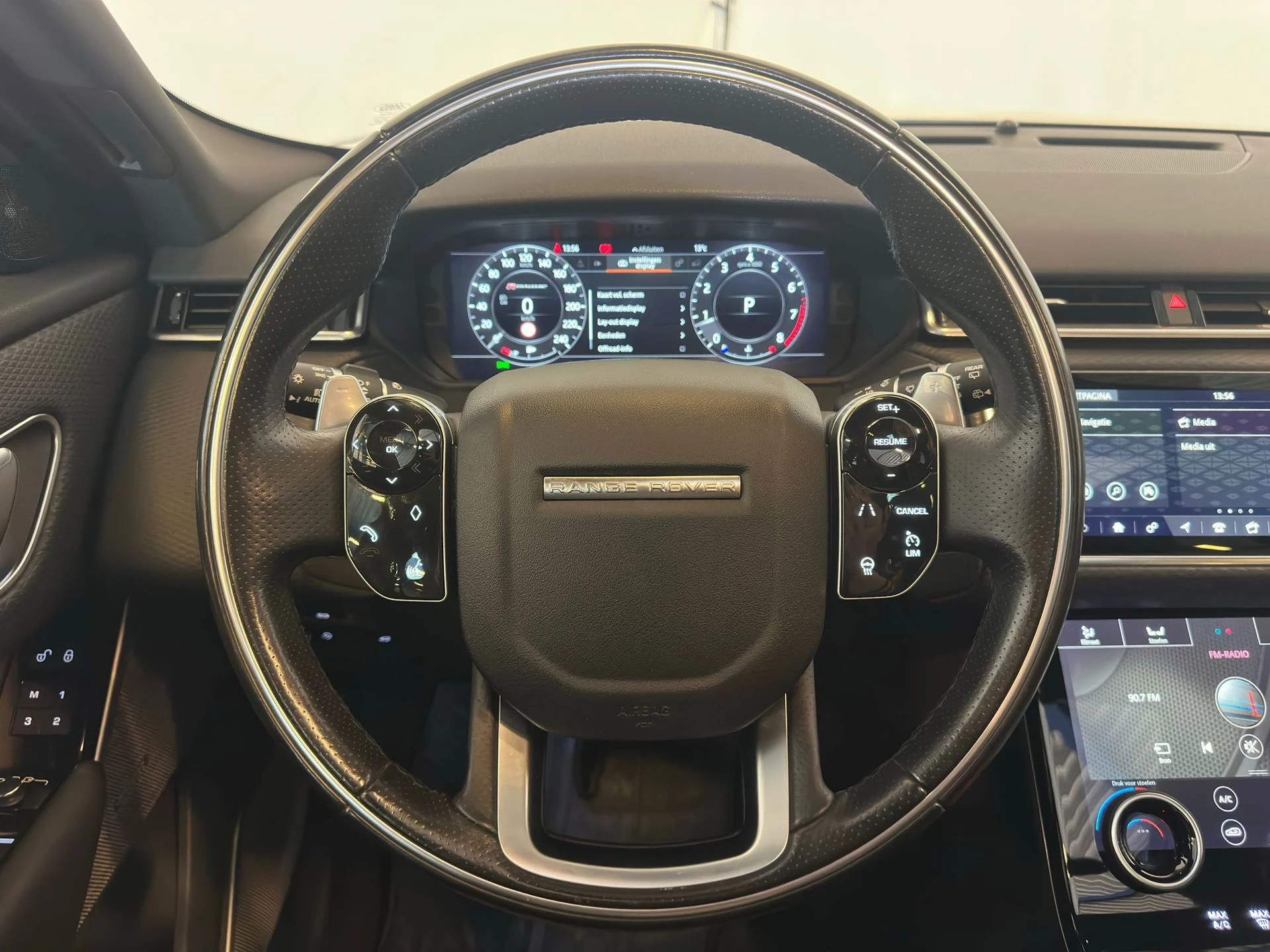 Hoofdafbeelding Land Rover Range Rover Velar