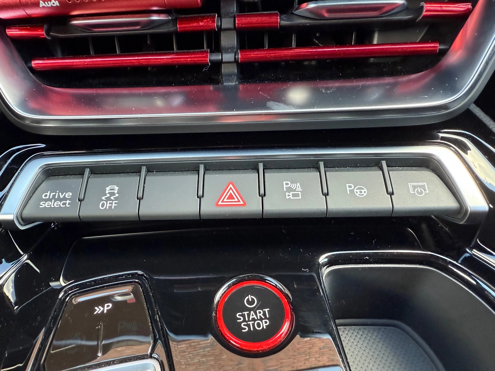 Hoofdafbeelding Audi e-tron GT
