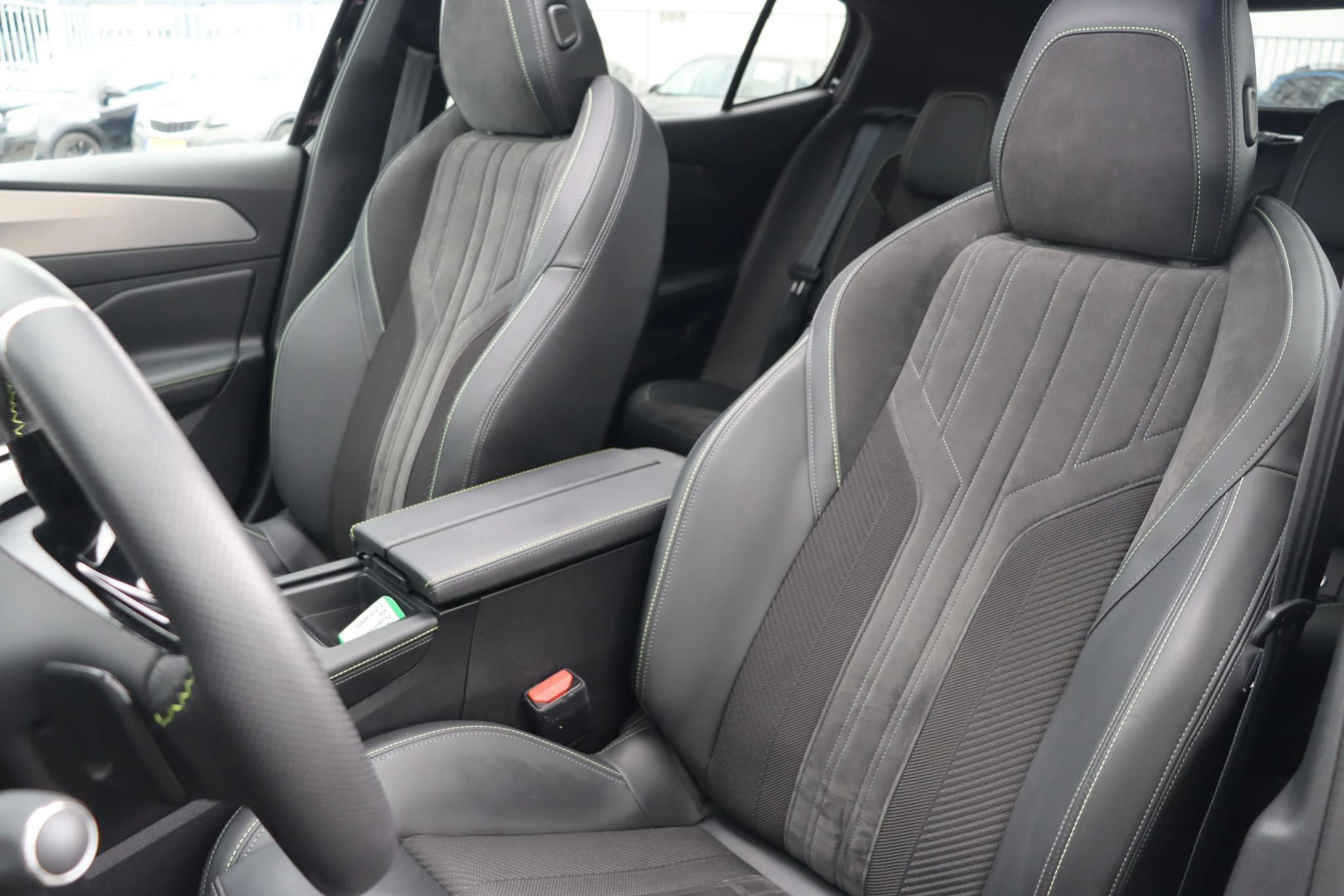 Hoofdafbeelding Peugeot 408