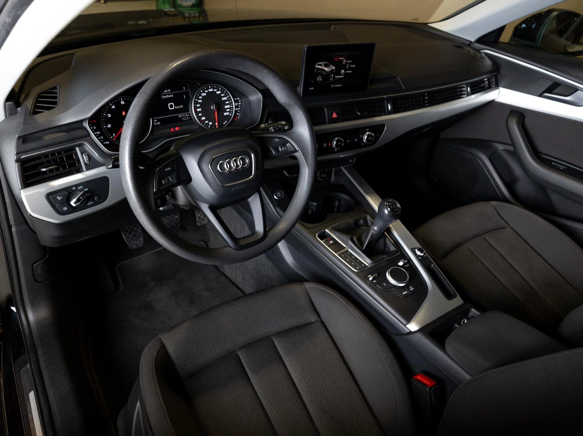 Hoofdafbeelding Audi A4