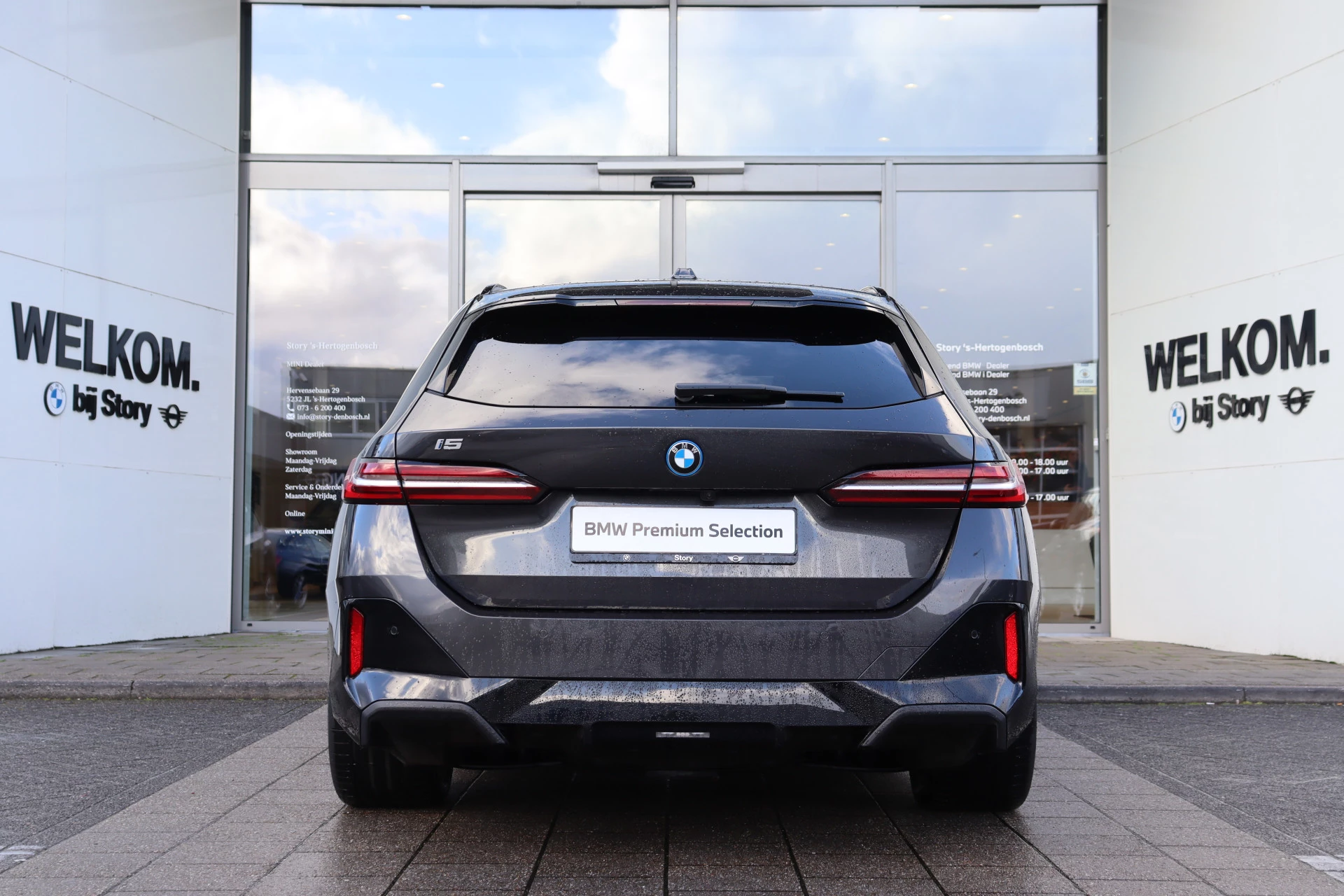 Hoofdafbeelding BMW i5