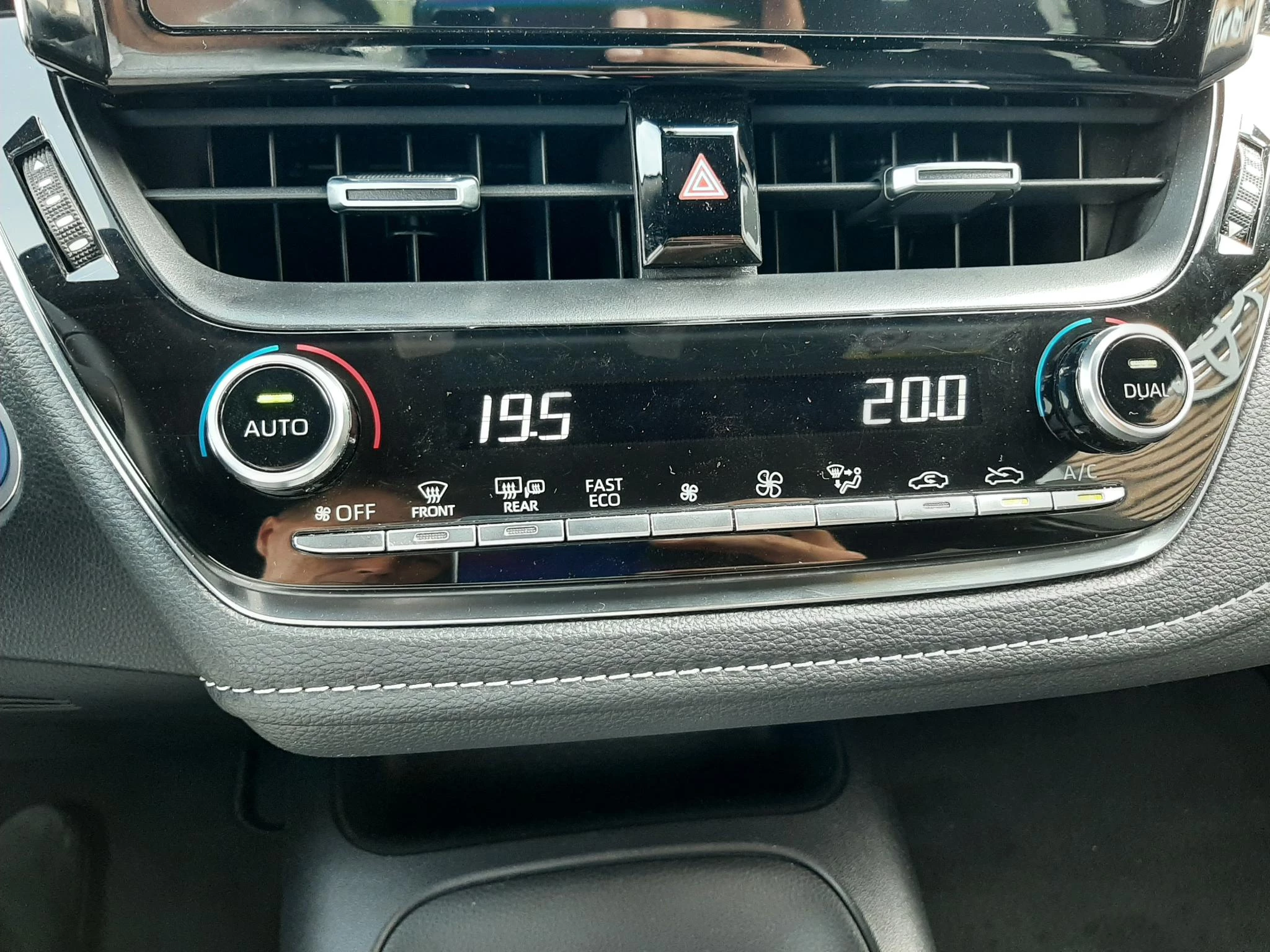 Hoofdafbeelding Toyota Corolla