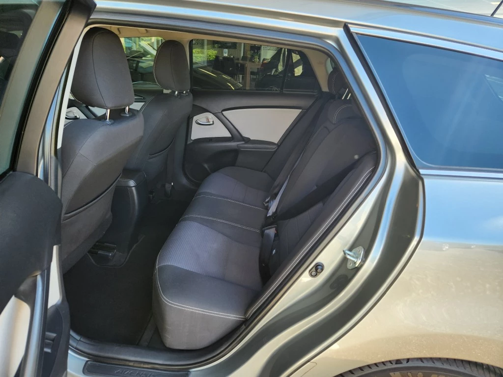 Hoofdafbeelding Toyota Avensis