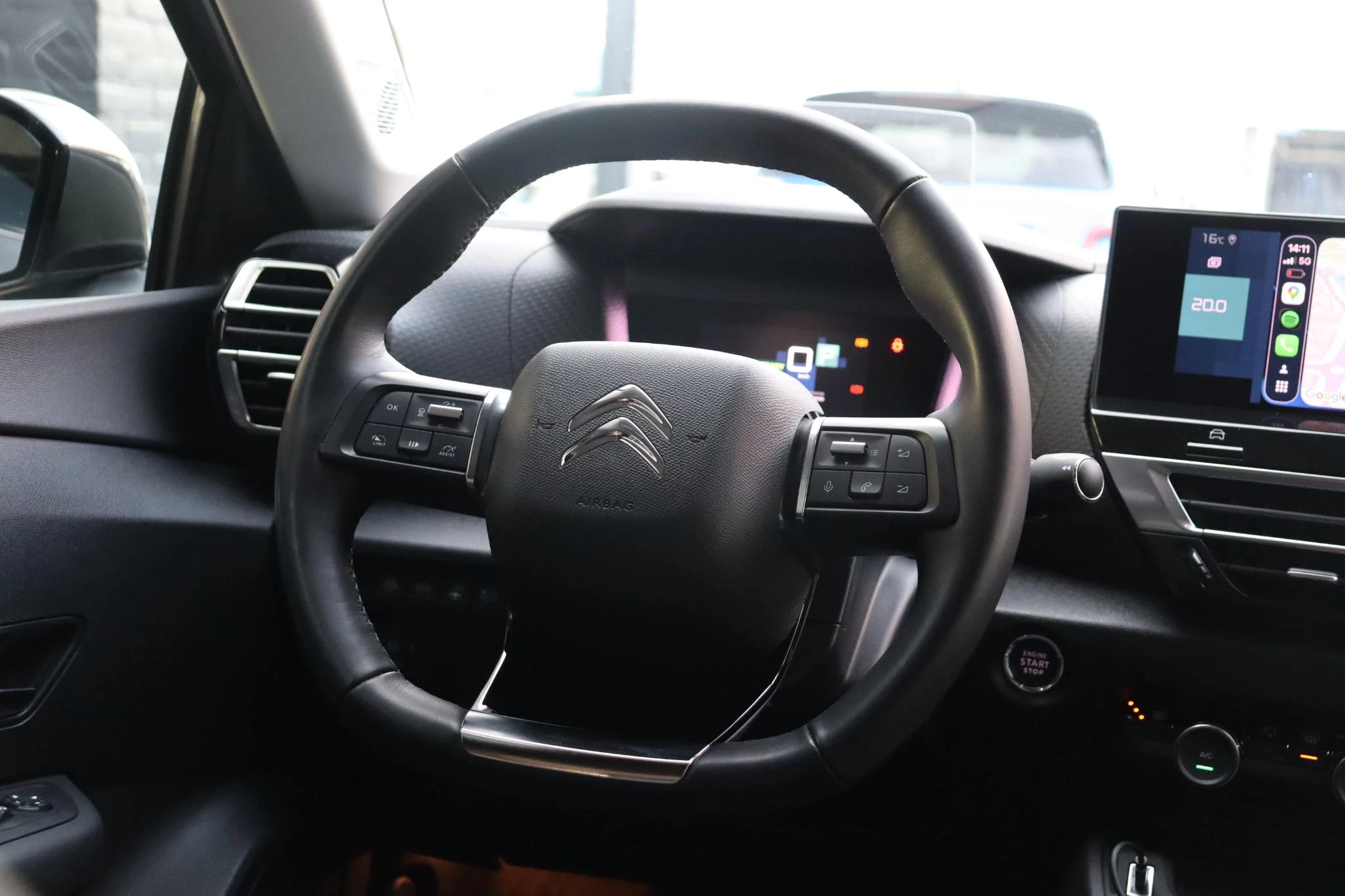 Hoofdafbeelding Citroën ë-C4