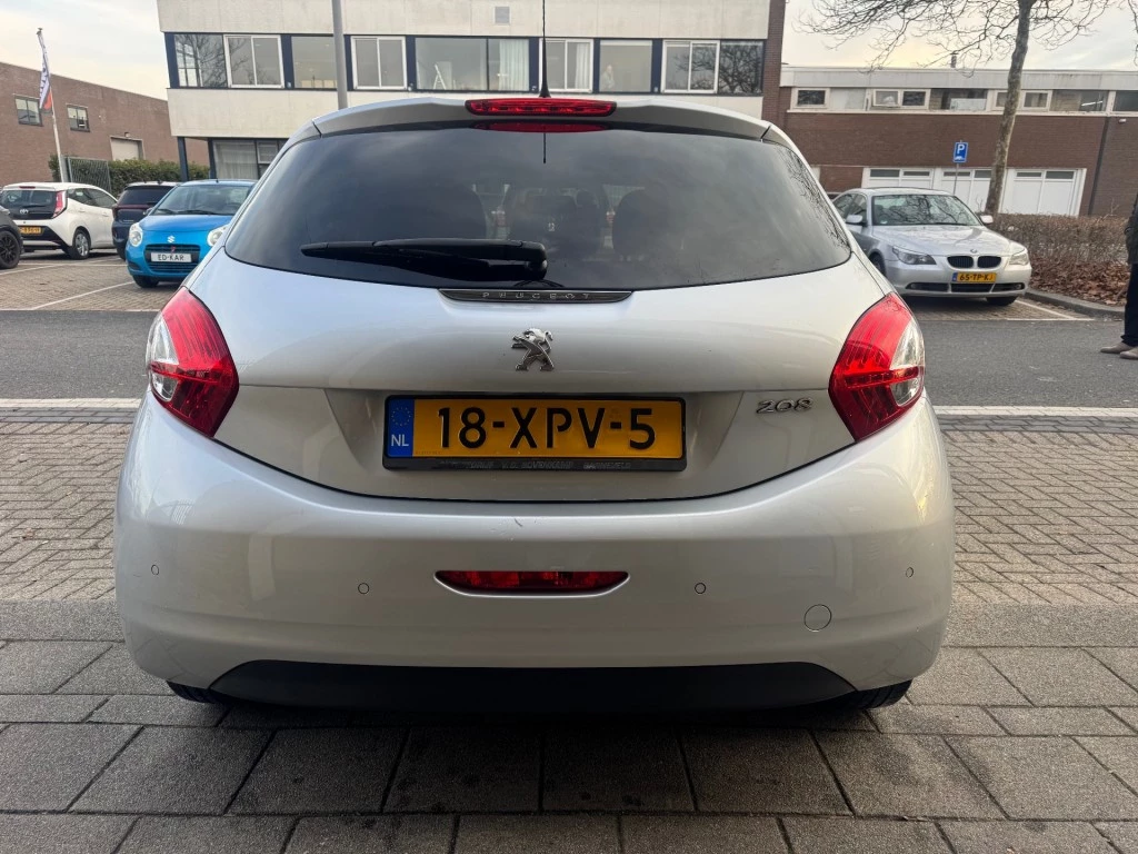 Hoofdafbeelding Peugeot 208