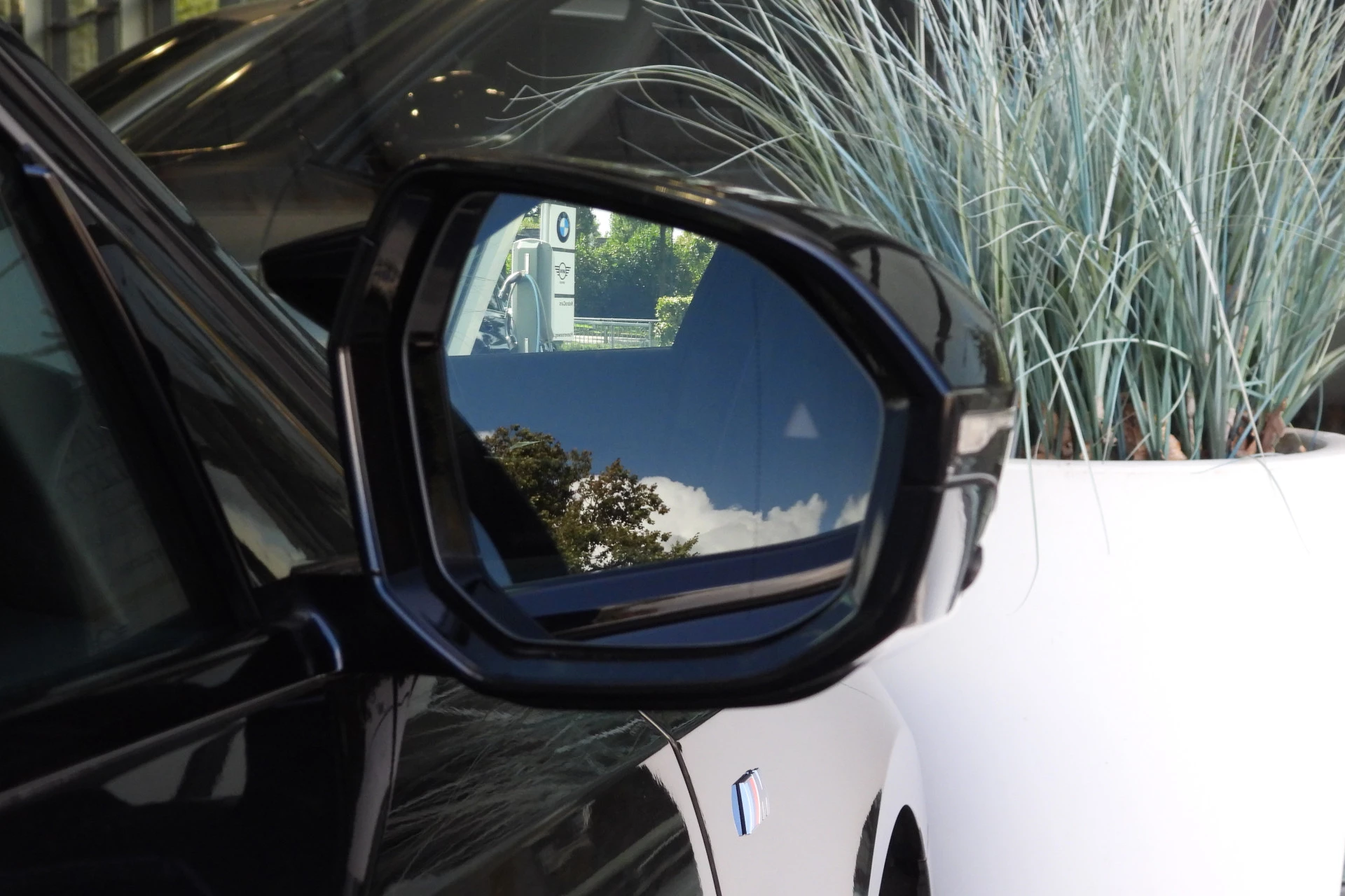 Hoofdafbeelding BMW i5