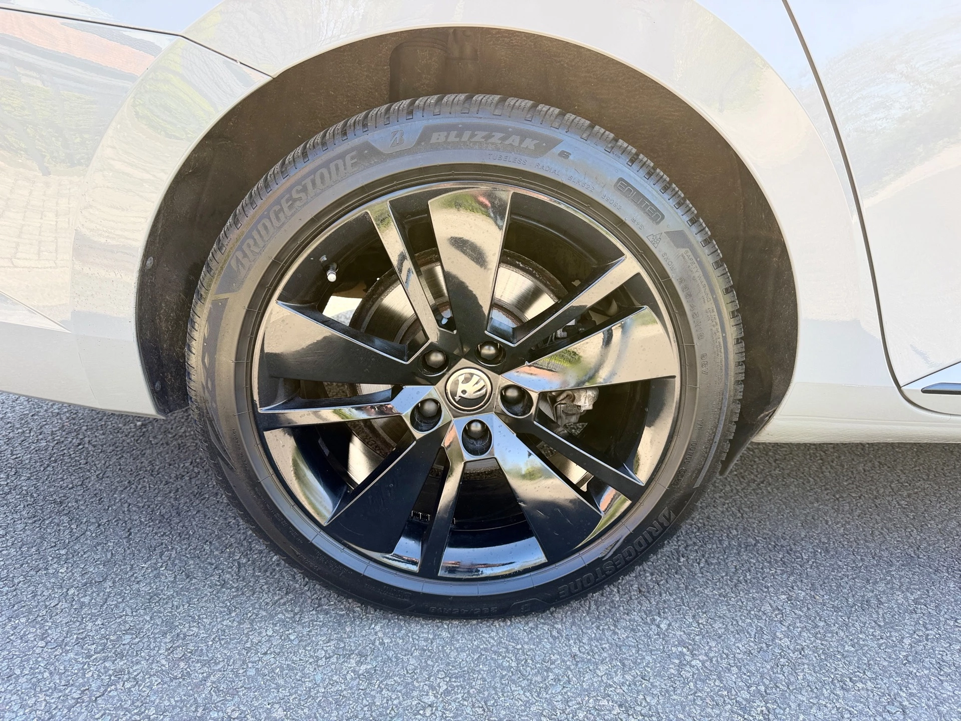 Hoofdafbeelding Škoda Superb