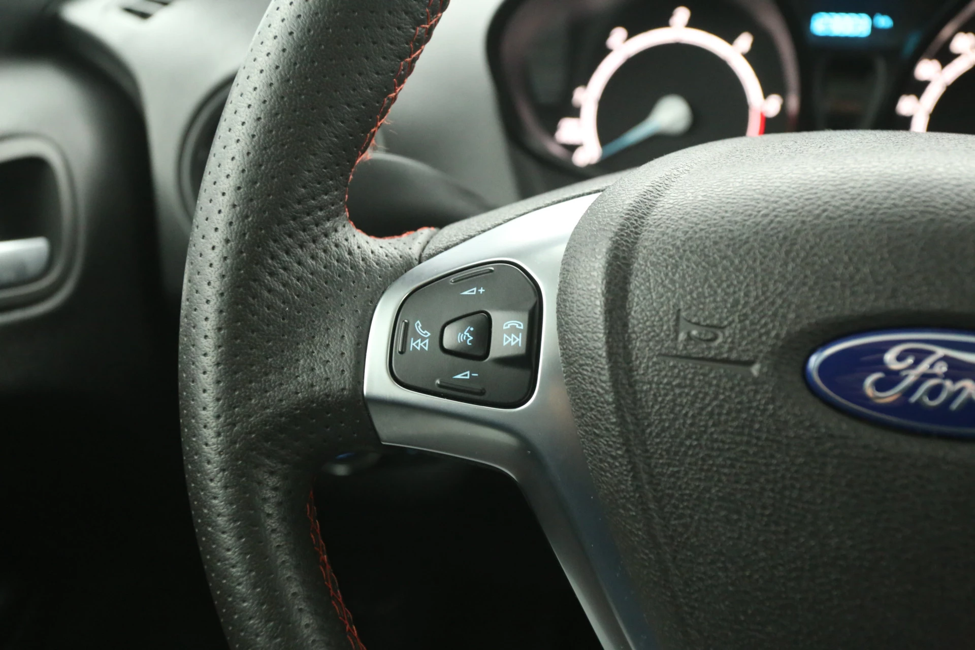 Hoofdafbeelding Ford Transit Courier