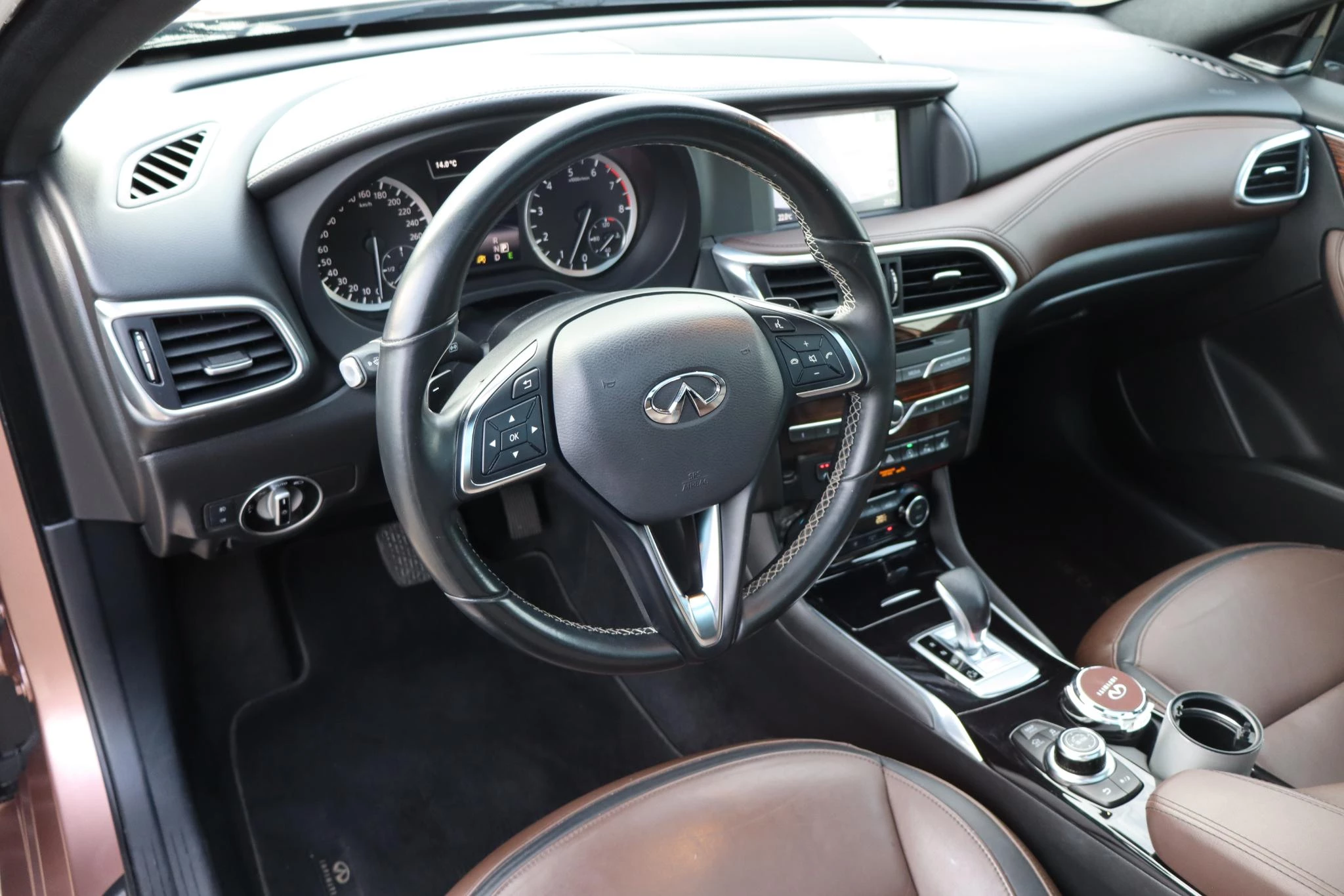 Hoofdafbeelding Infiniti Q