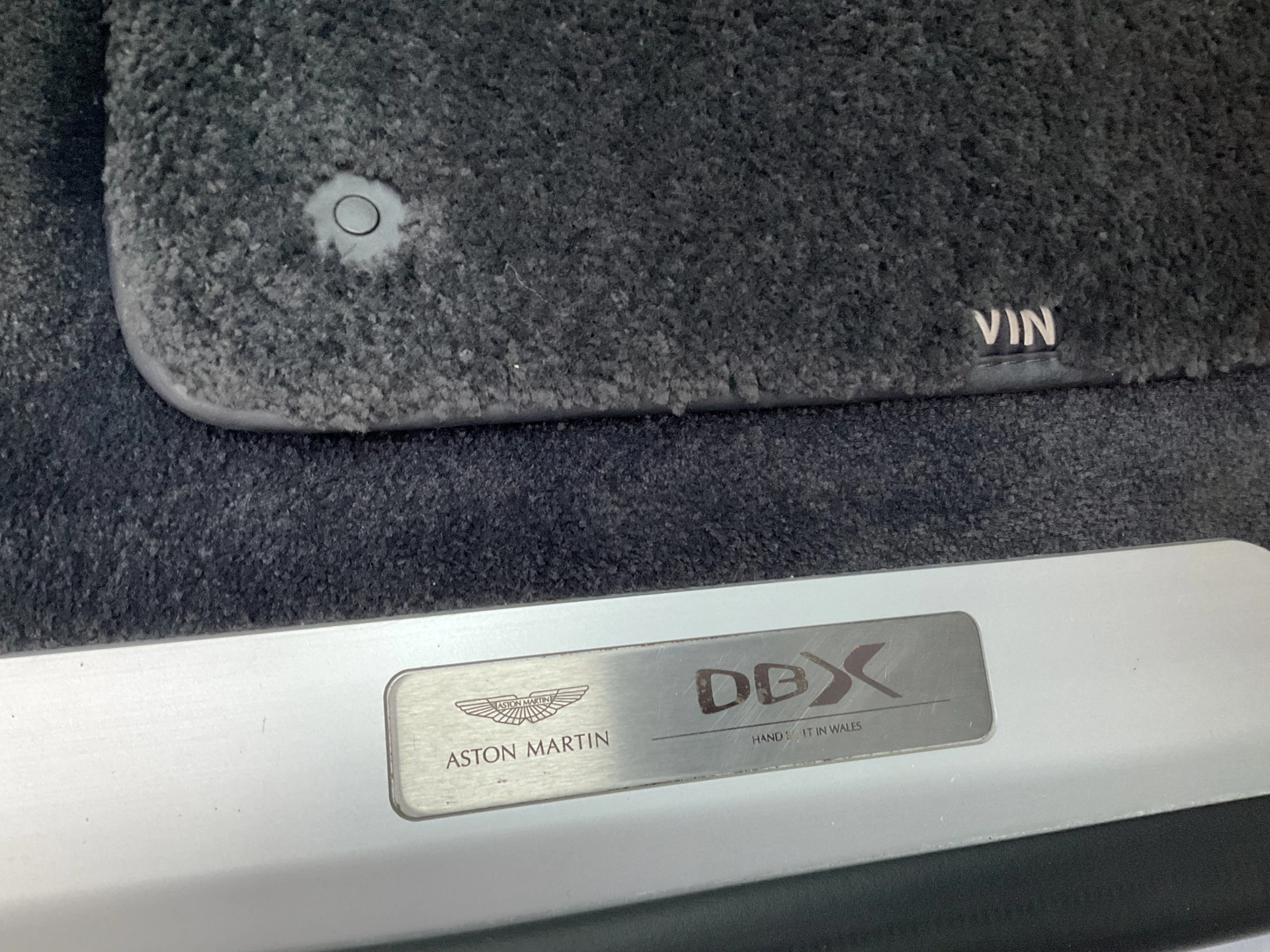 Hoofdafbeelding Aston Martin DBX