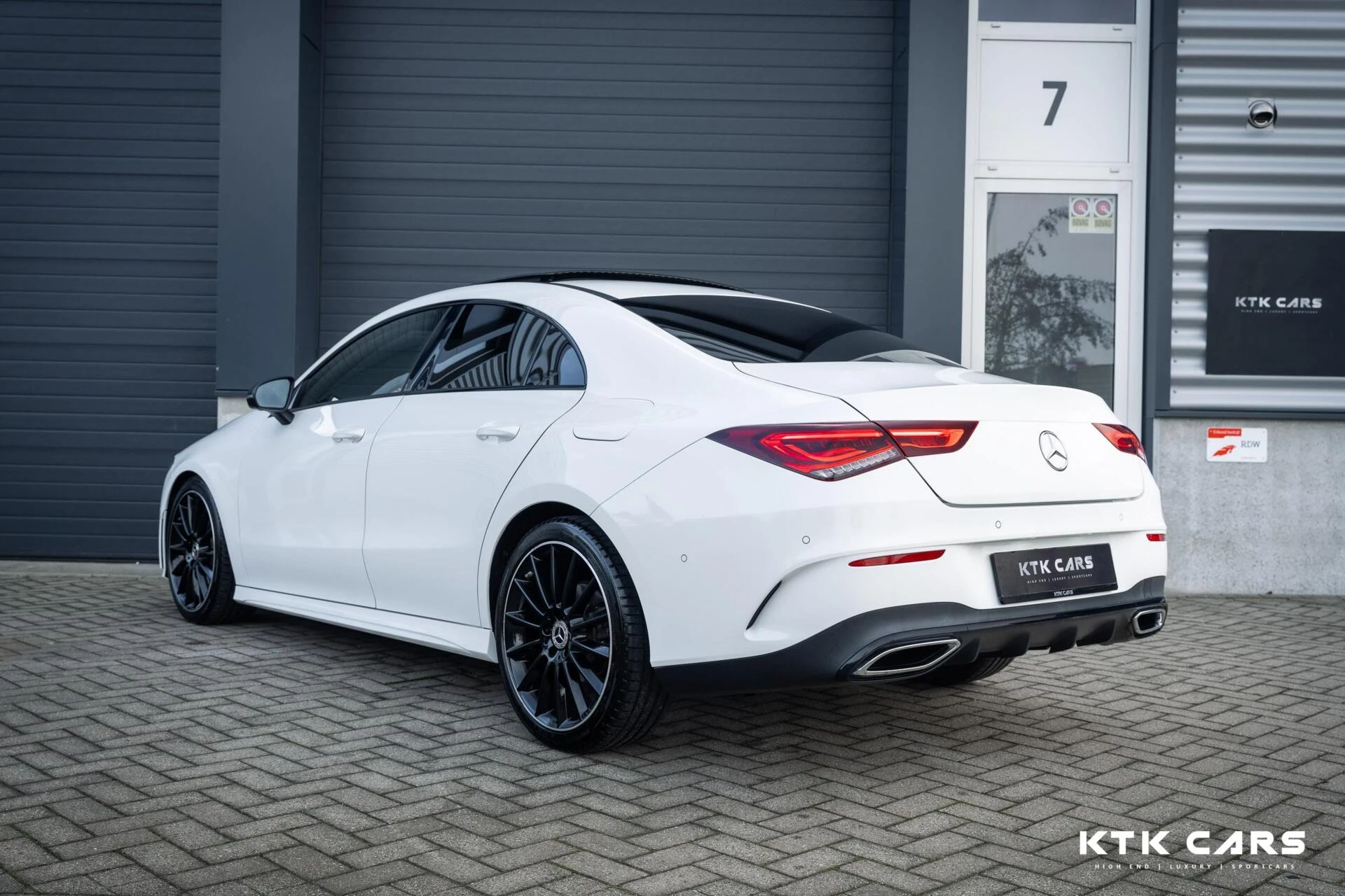 Hoofdafbeelding Mercedes-Benz CLA