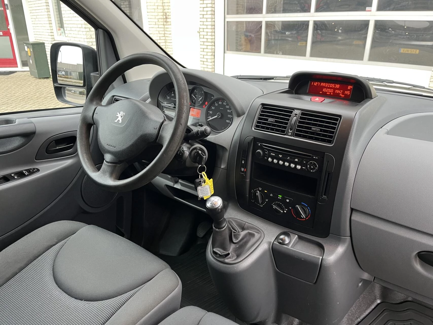 Hoofdafbeelding Peugeot Expert