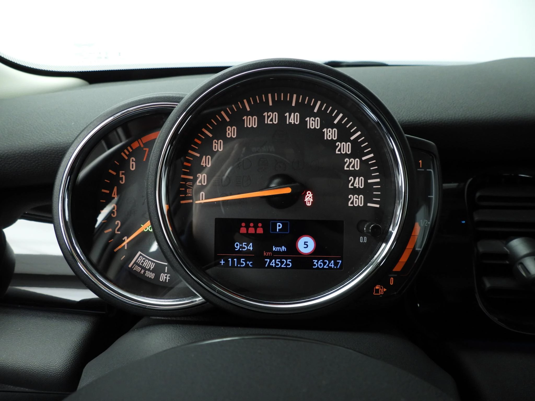 Hoofdafbeelding MINI 5-deurs