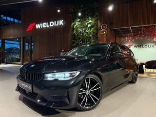 BMW 3-serie Touring 320d High Executive Pano schuif trekhaak