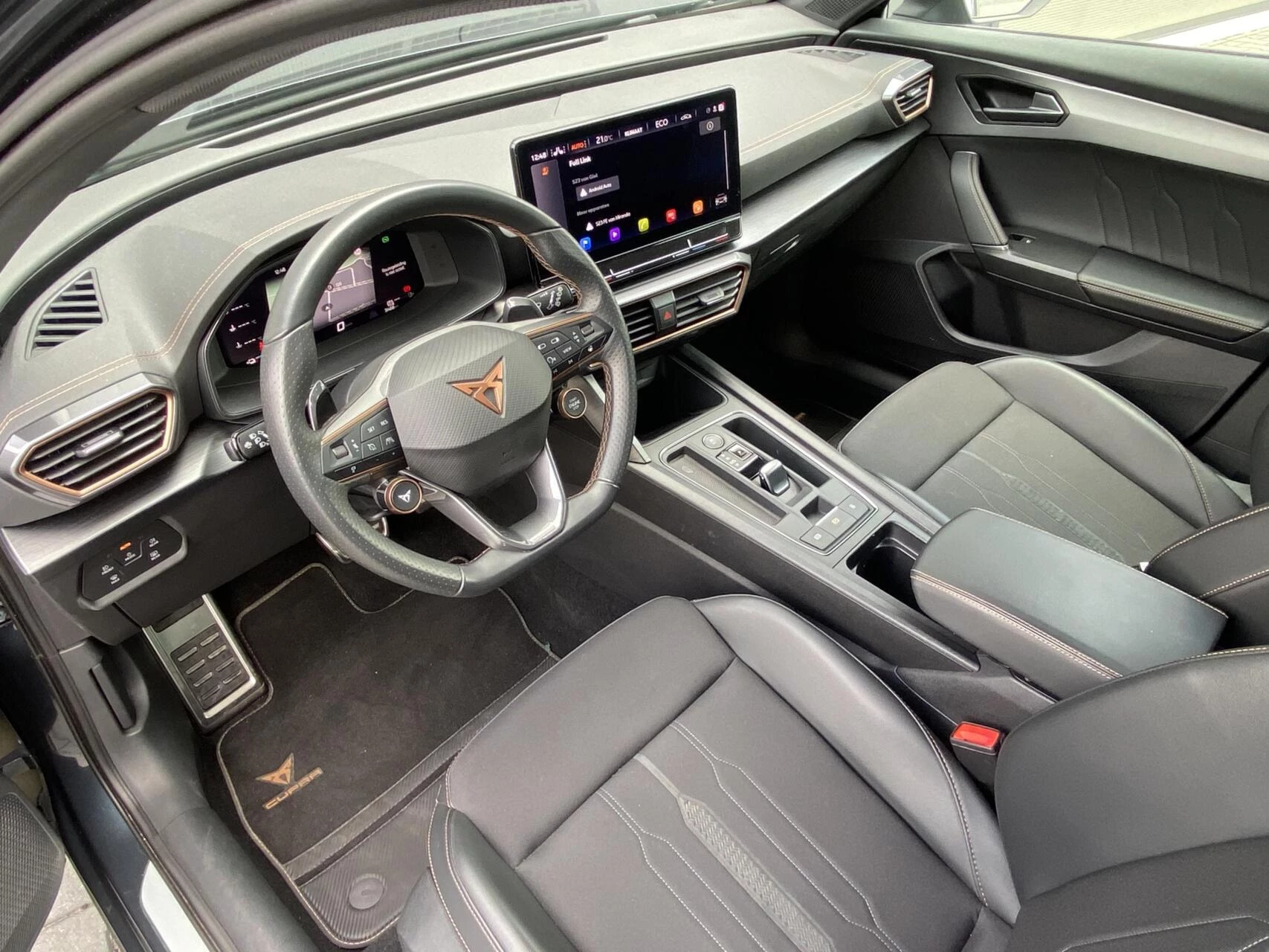 Hoofdafbeelding CUPRA Formentor