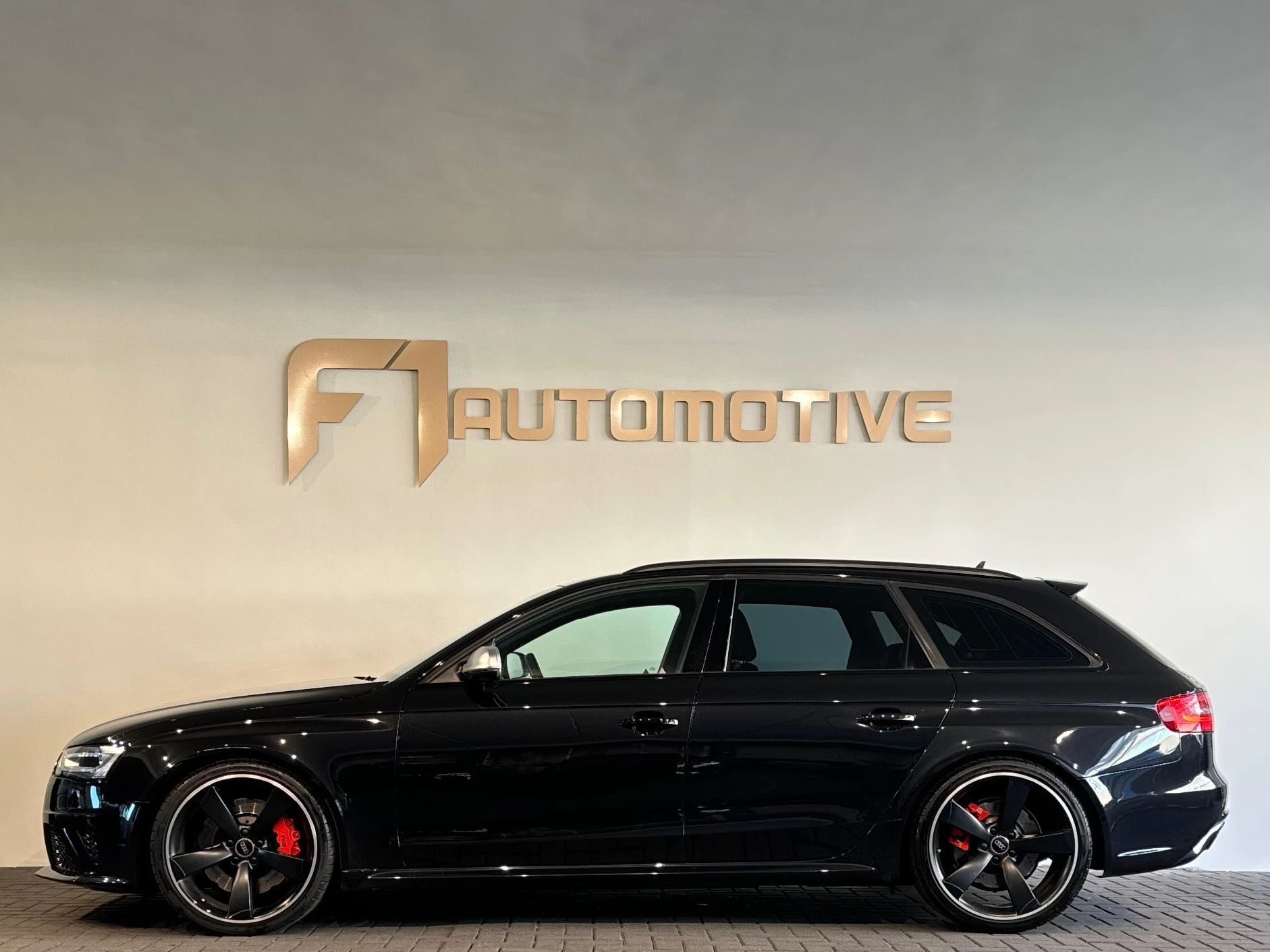 Hoofdafbeelding Audi RS4