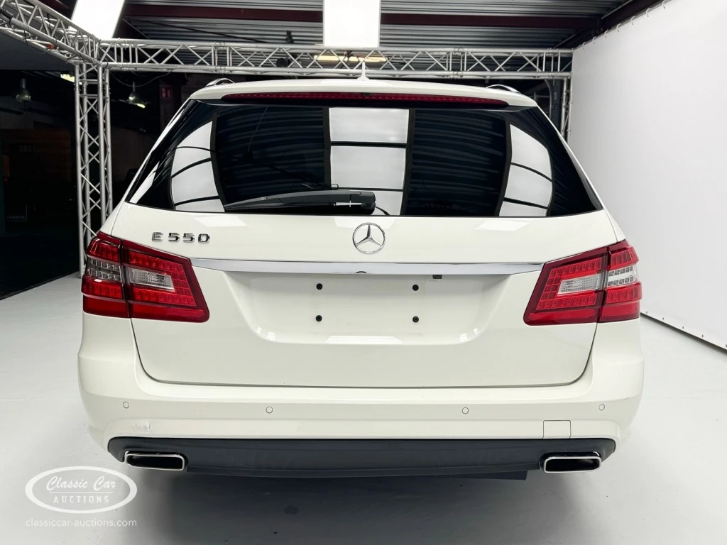 Hoofdafbeelding Mercedes-Benz E-Klasse