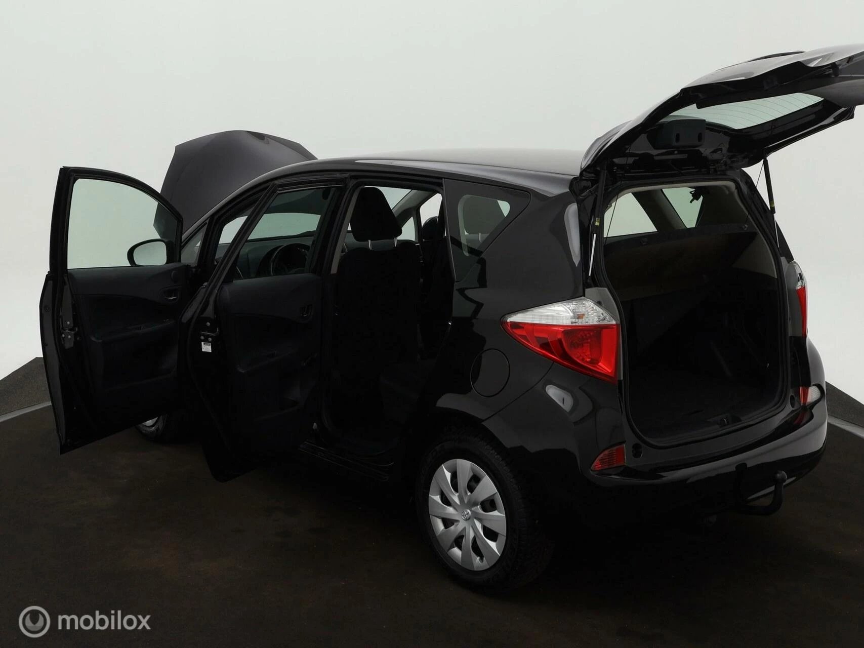 Hoofdafbeelding Toyota Verso-S