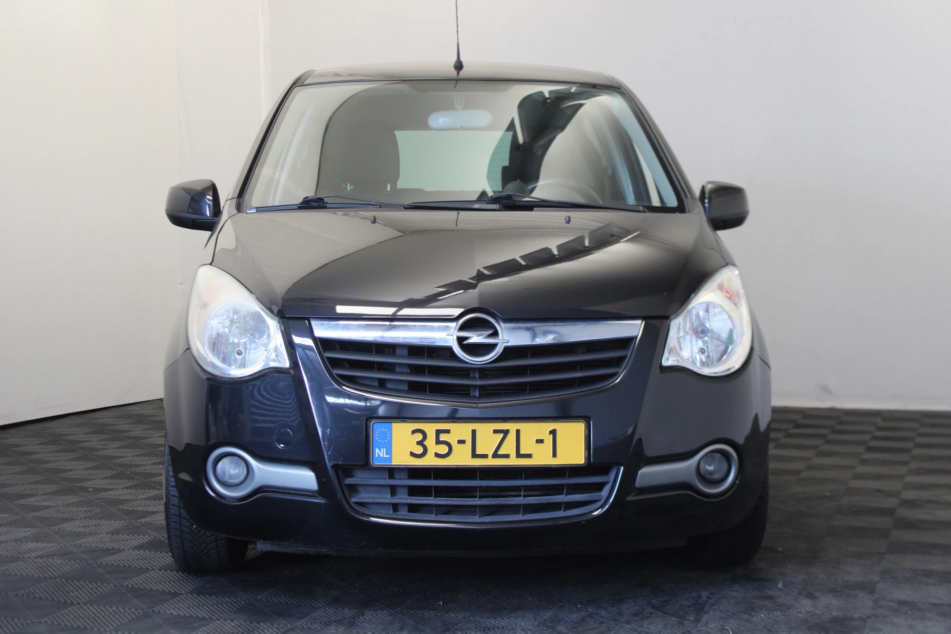 Hoofdafbeelding Opel Agila