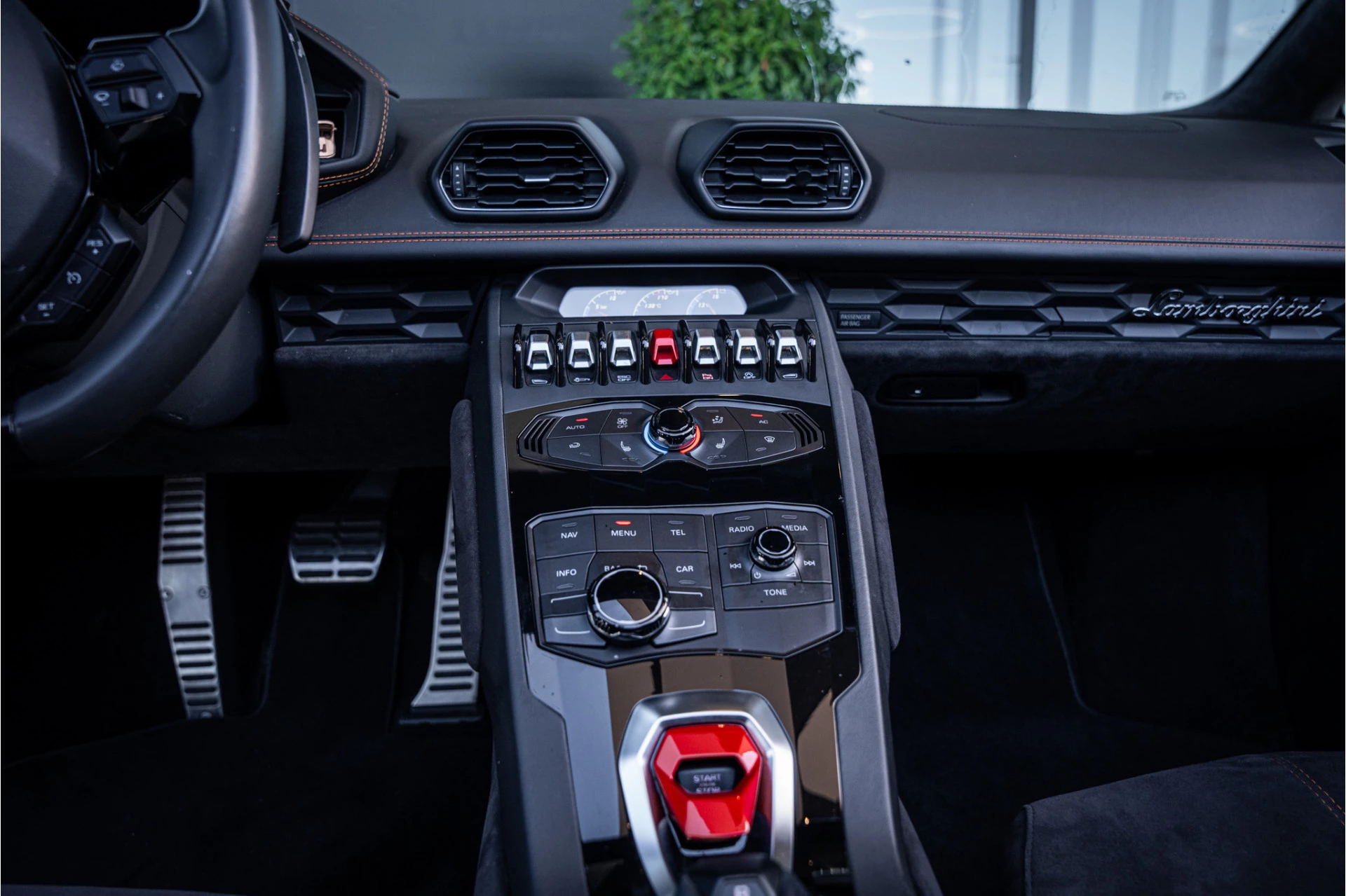Hoofdafbeelding Lamborghini Huracán