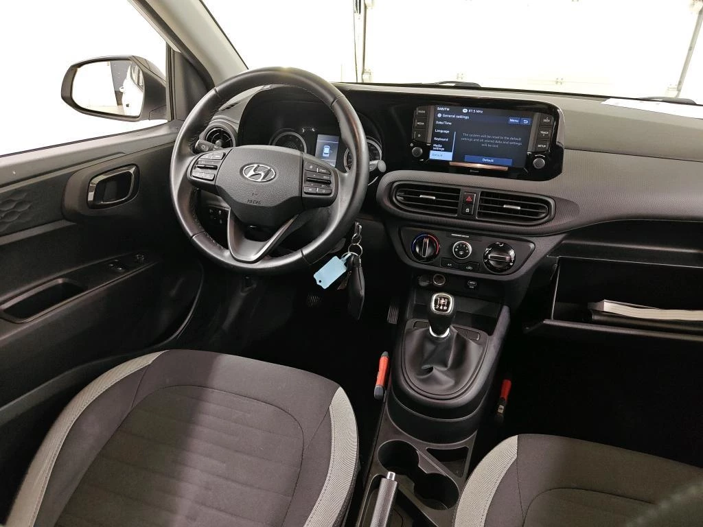 Hoofdafbeelding Hyundai i10